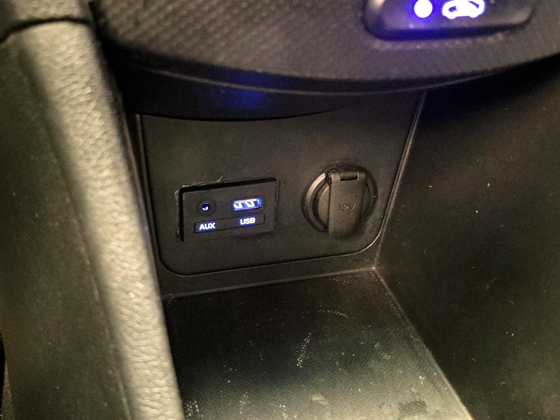 Thumbnail: 2014 Hyundai Accent - 17