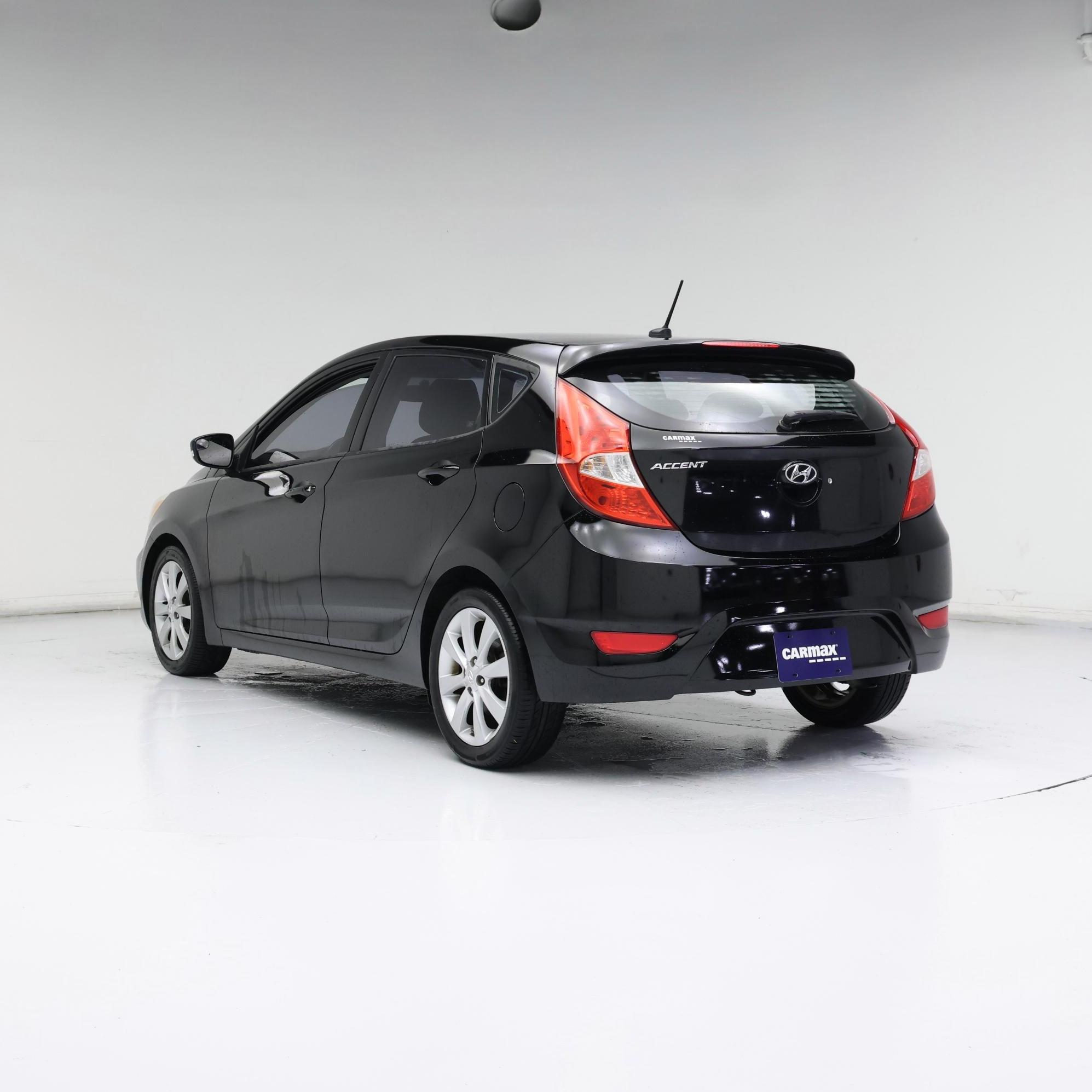 Thumbnail: 2014 Hyundai Accent - 2