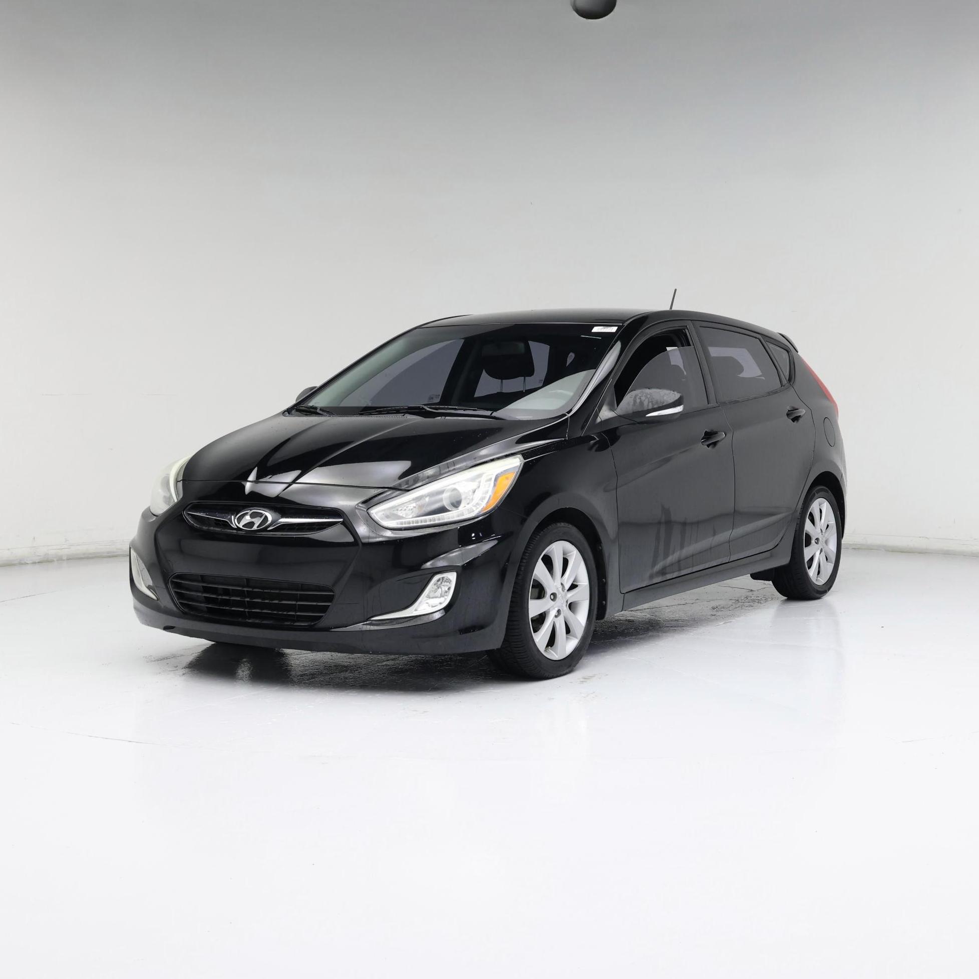 Thumbnail: 2014 Hyundai Accent - 4