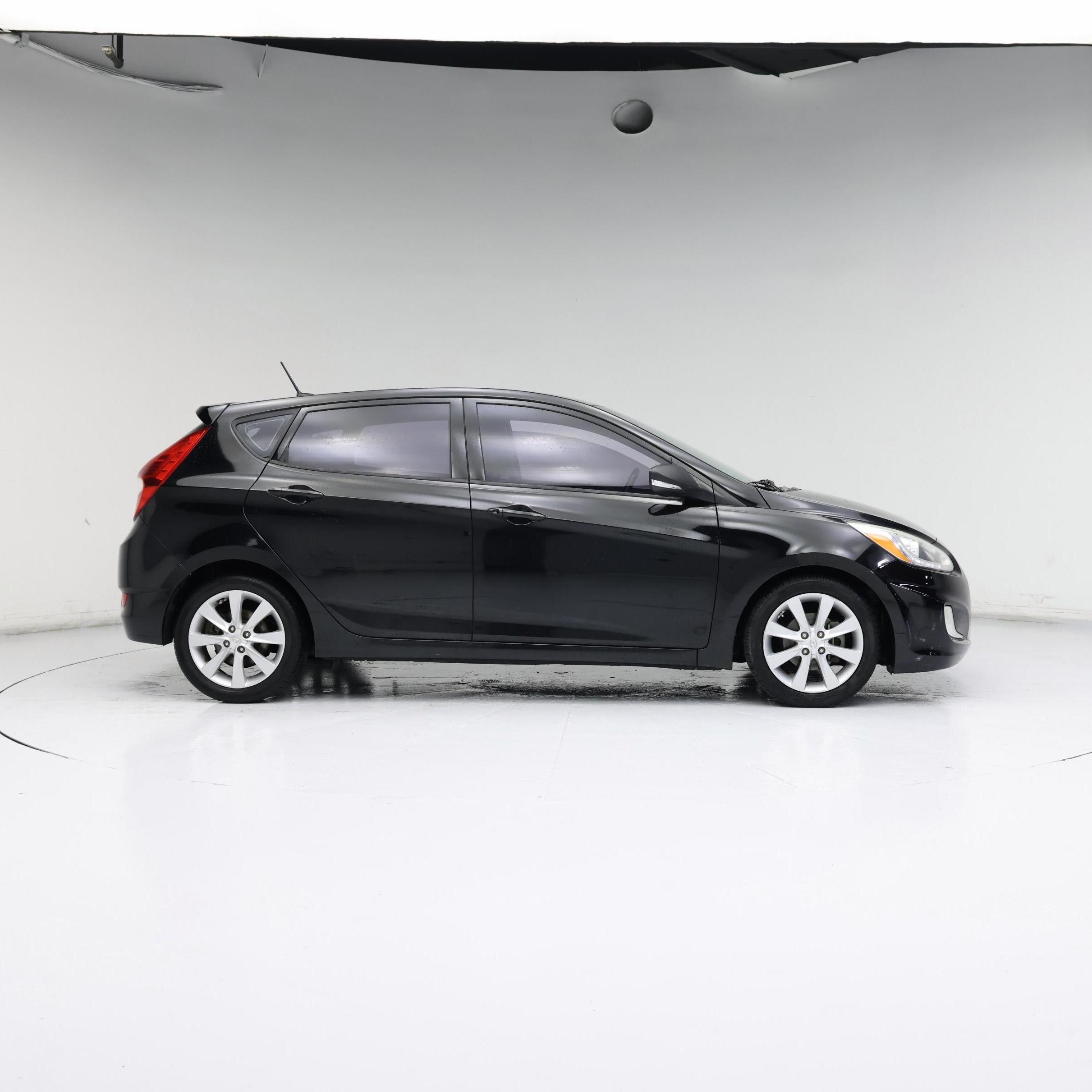 Thumbnail: 2014 Hyundai Accent - 7