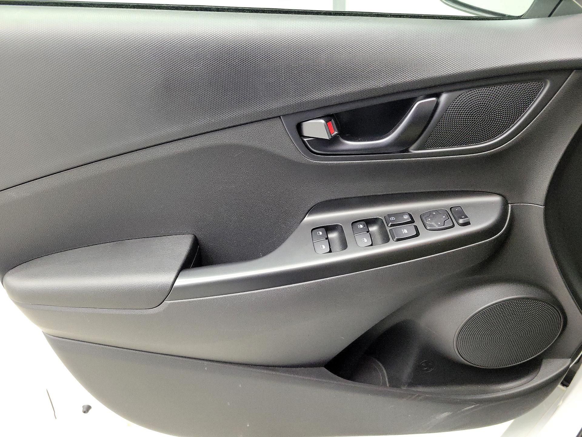 Thumbnail: 2023 Hyundai Kona - 12