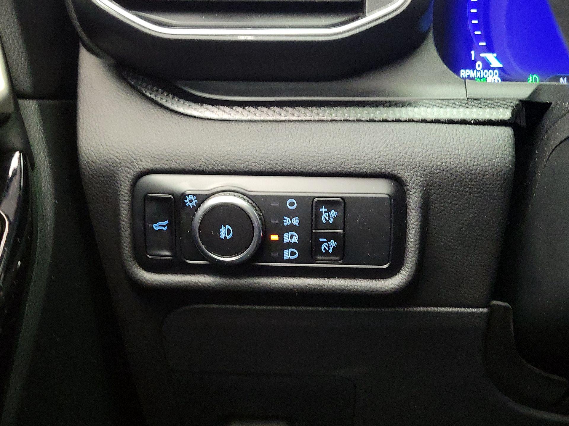 Thumbnail: 2023 Ford Explorer - 13