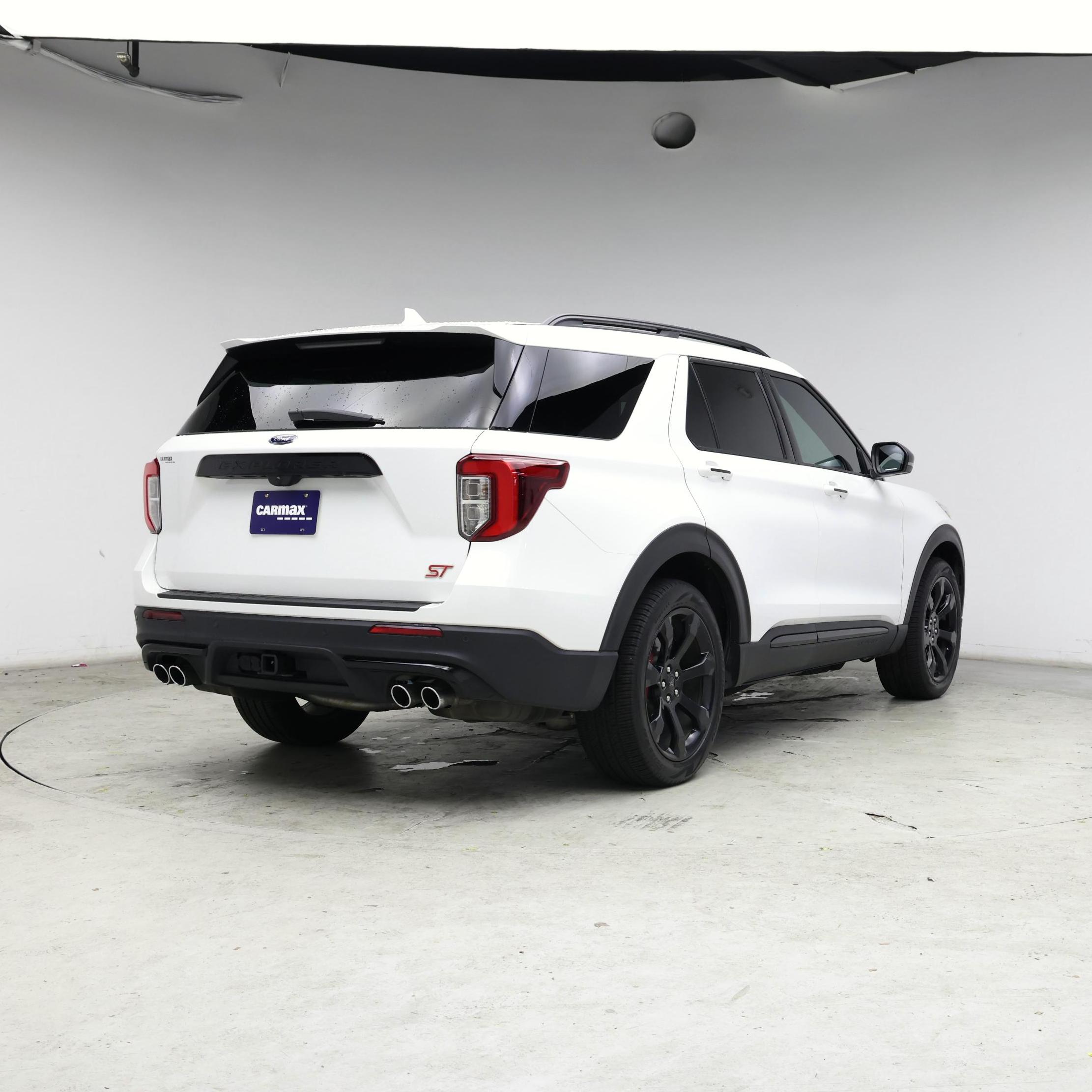 Thumbnail: 2023 Ford Explorer - 8