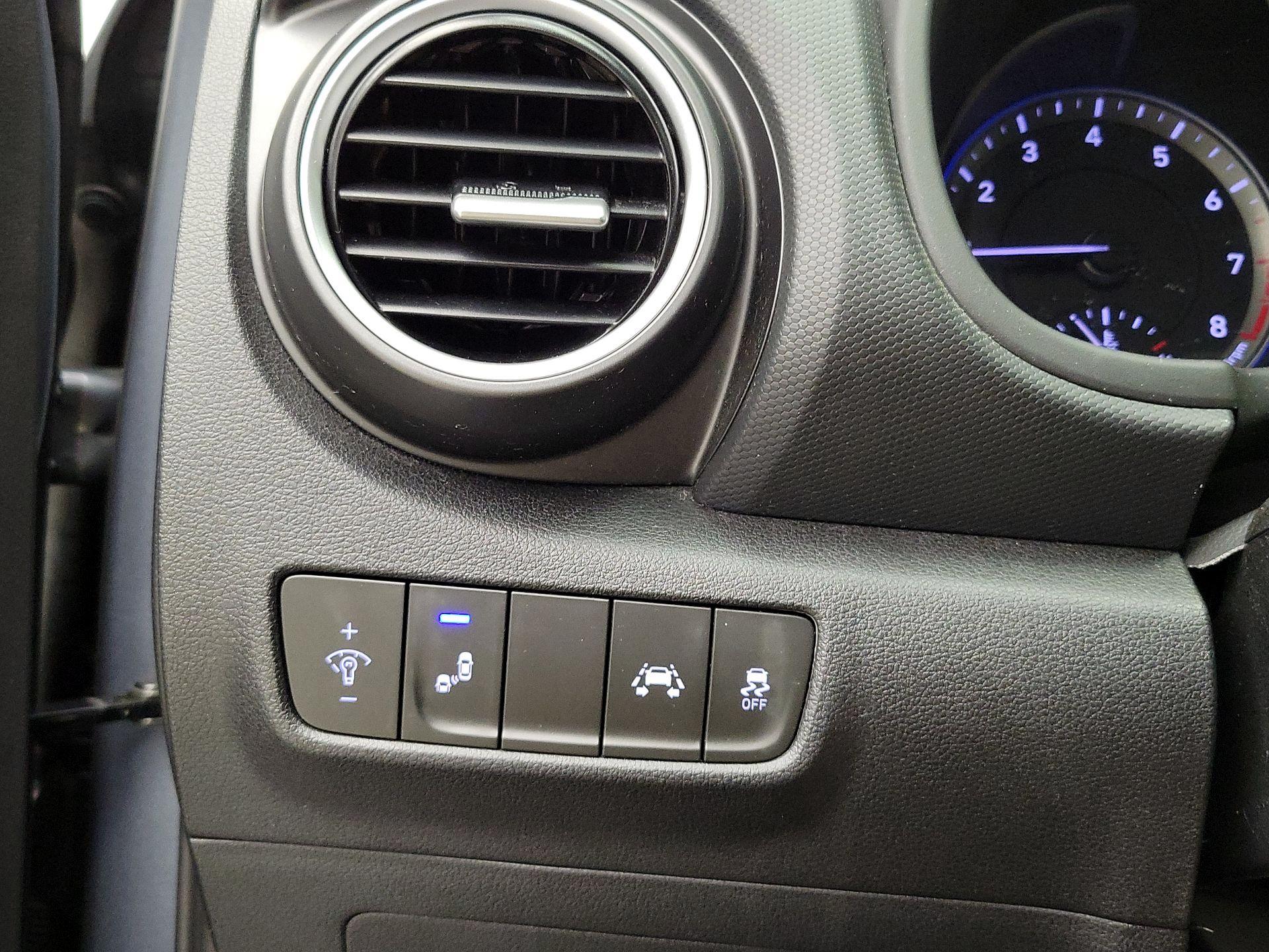 Thumbnail: 2019 Hyundai Kona - 13