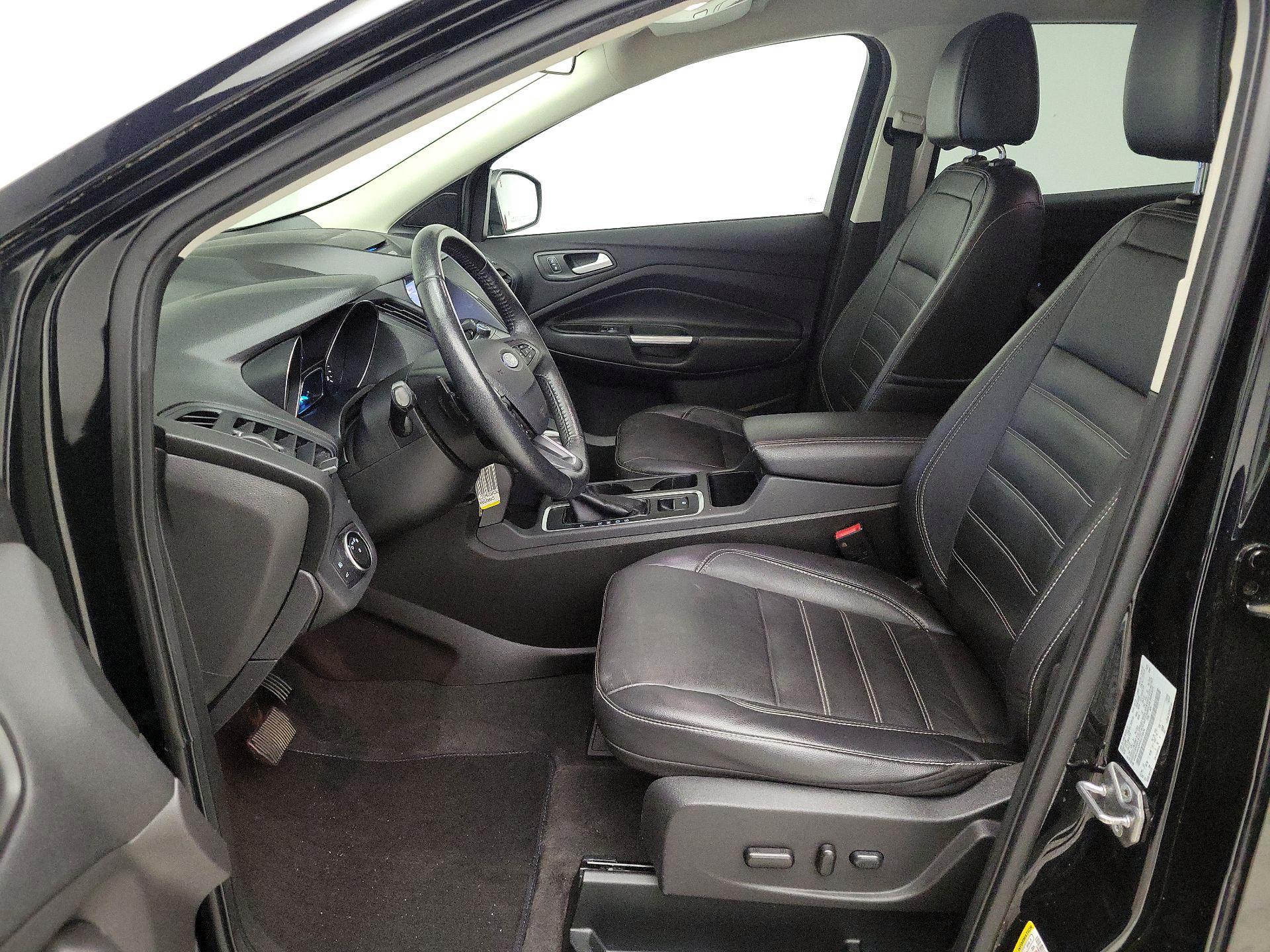 Thumbnail: 2017 Ford Escape - 11