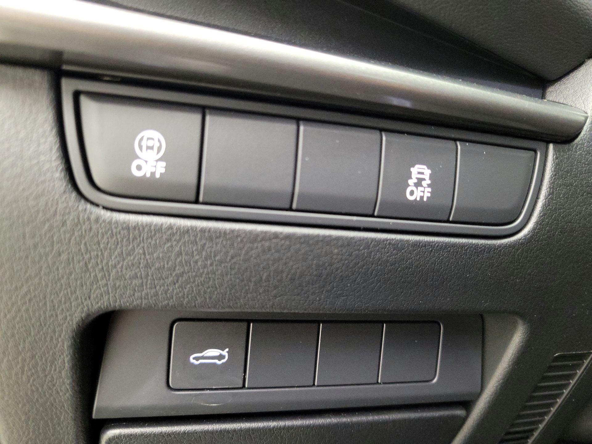 Thumbnail: 2023 Mazda Mazda3 - 13