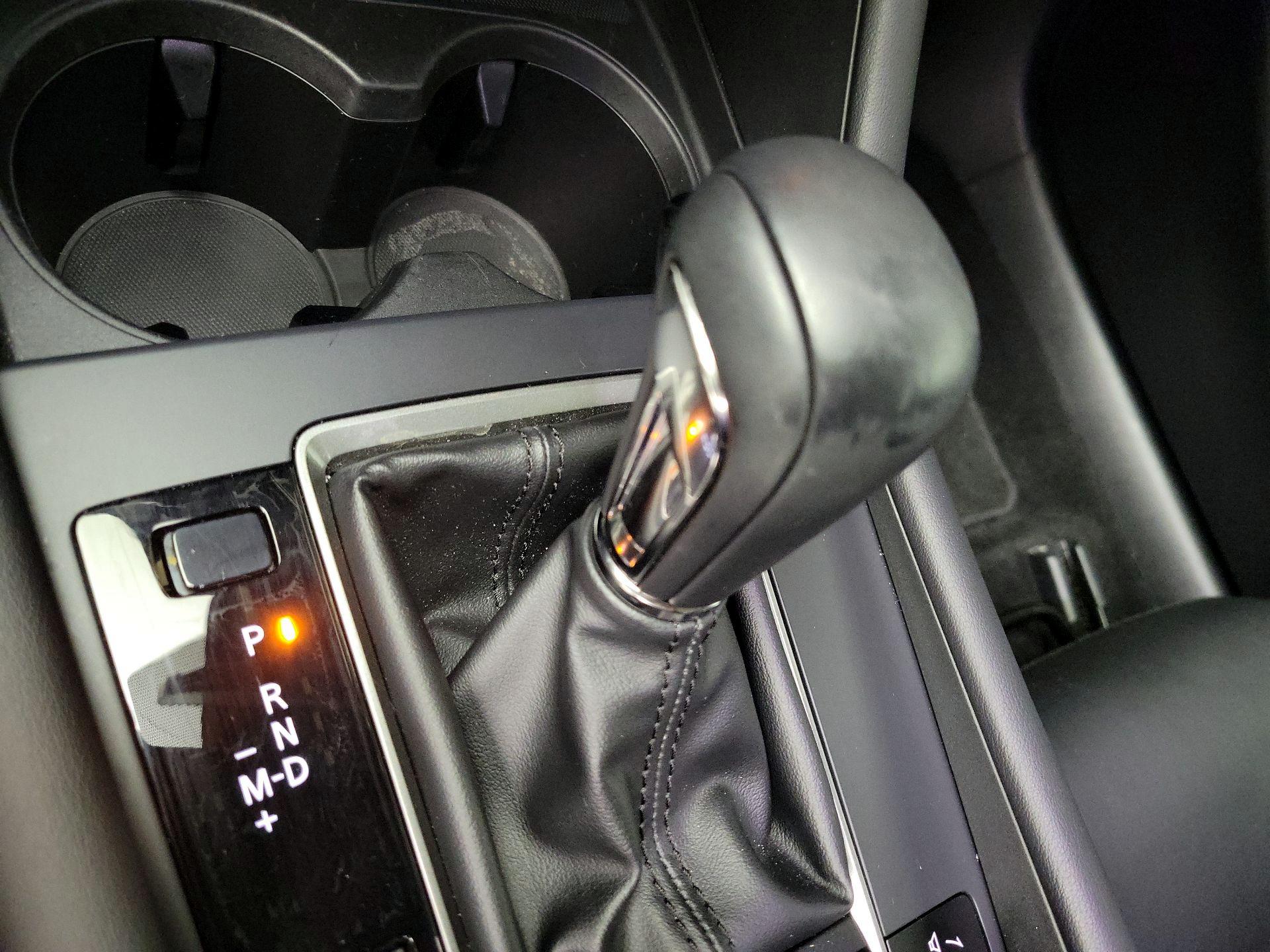 Thumbnail: 2023 Mazda Mazda3 - 17