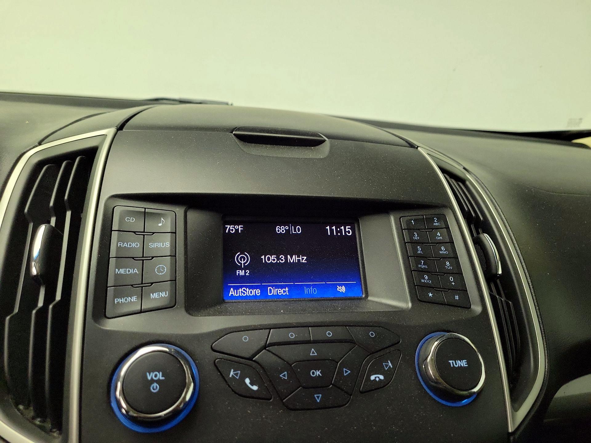 Thumbnail: 2016 Ford Edge - 15