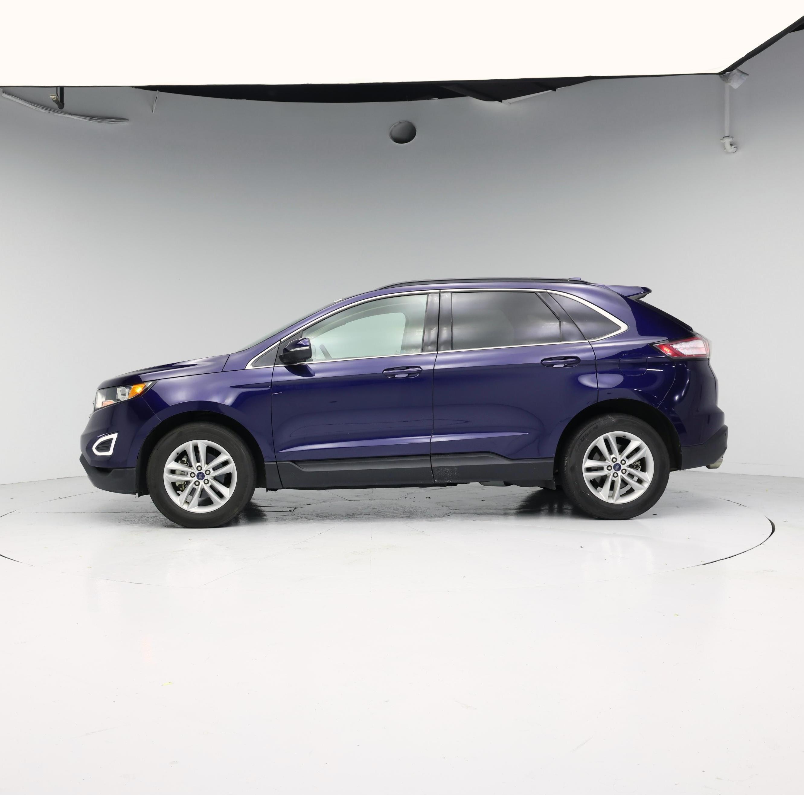 Thumbnail: 2016 Ford Edge - 3