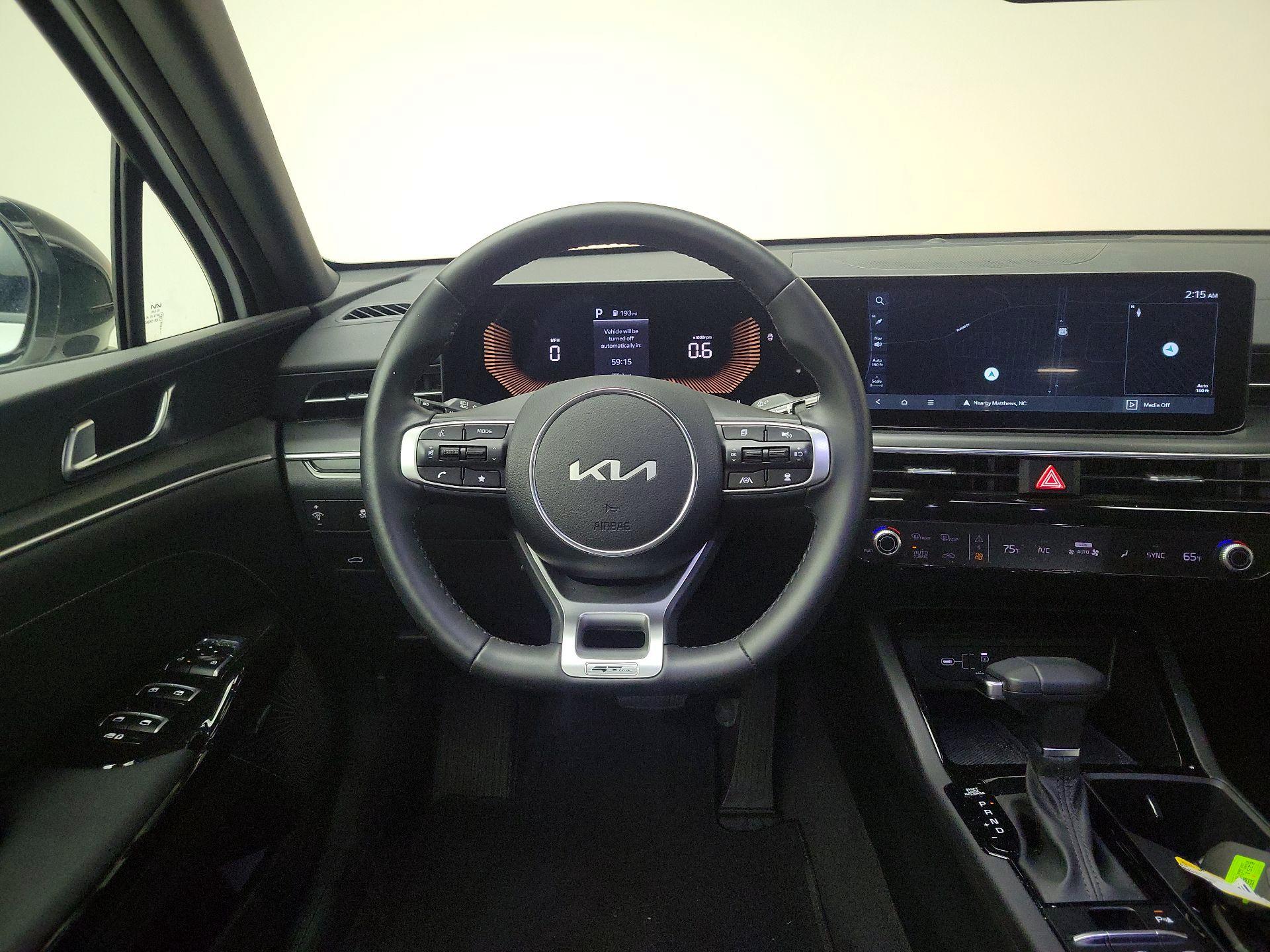 Thumbnail: 2025 Kia K5 - 10