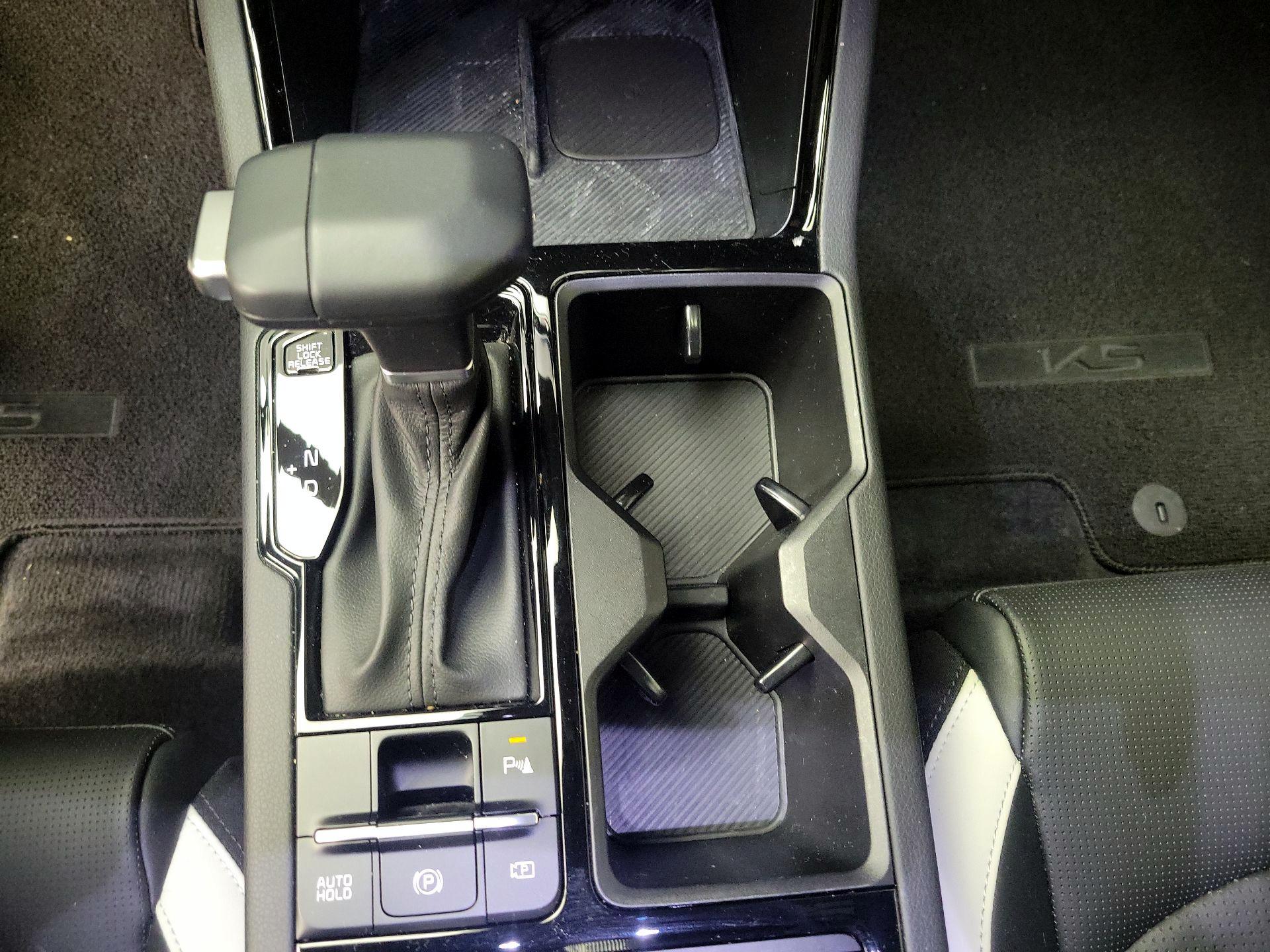 Thumbnail: 2025 Kia K5 - 18