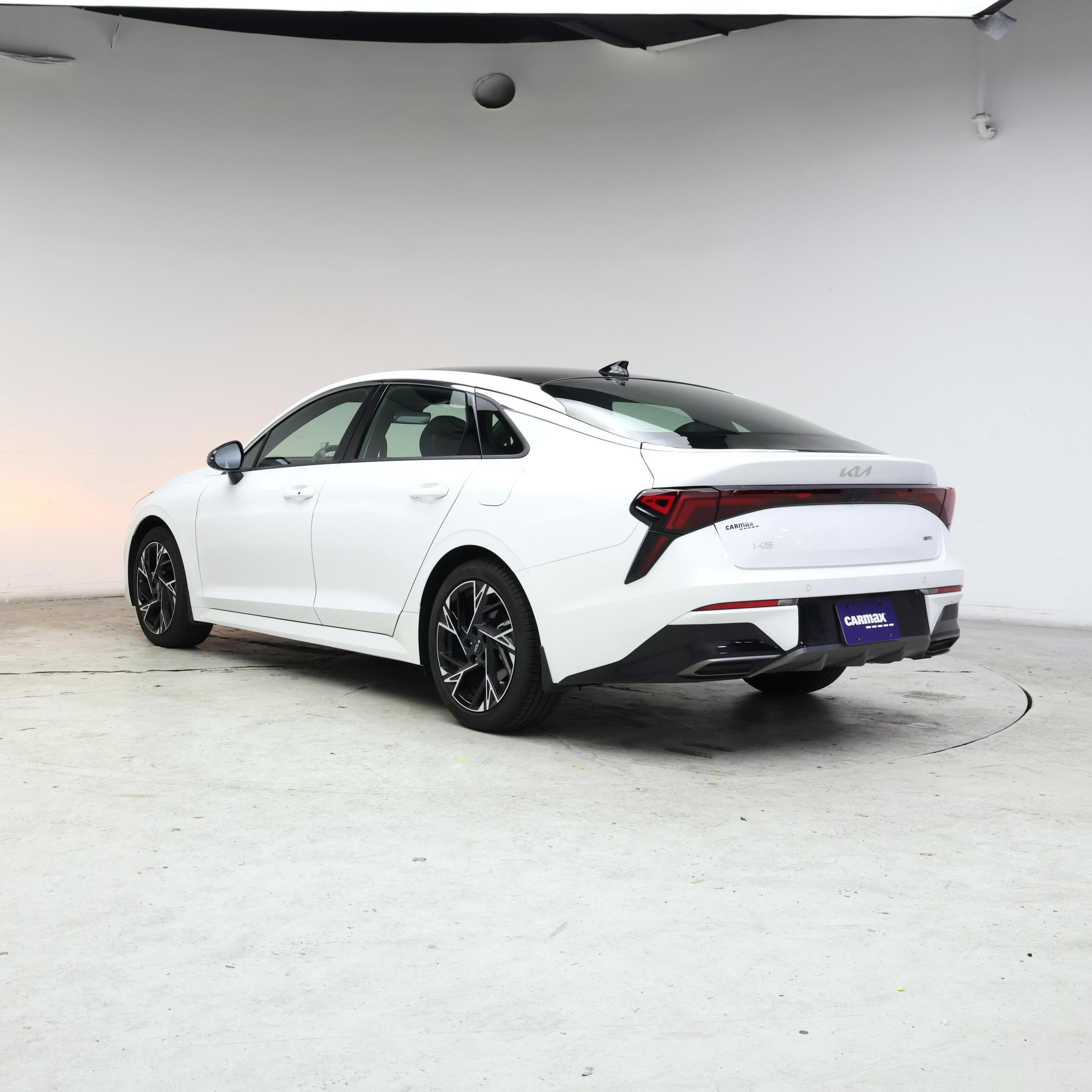 Thumbnail: 2025 Kia K5 - 2