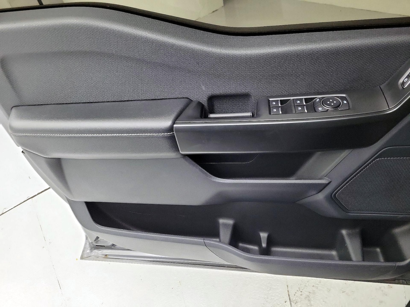 2024 Ford F-150 STX - Photo 13