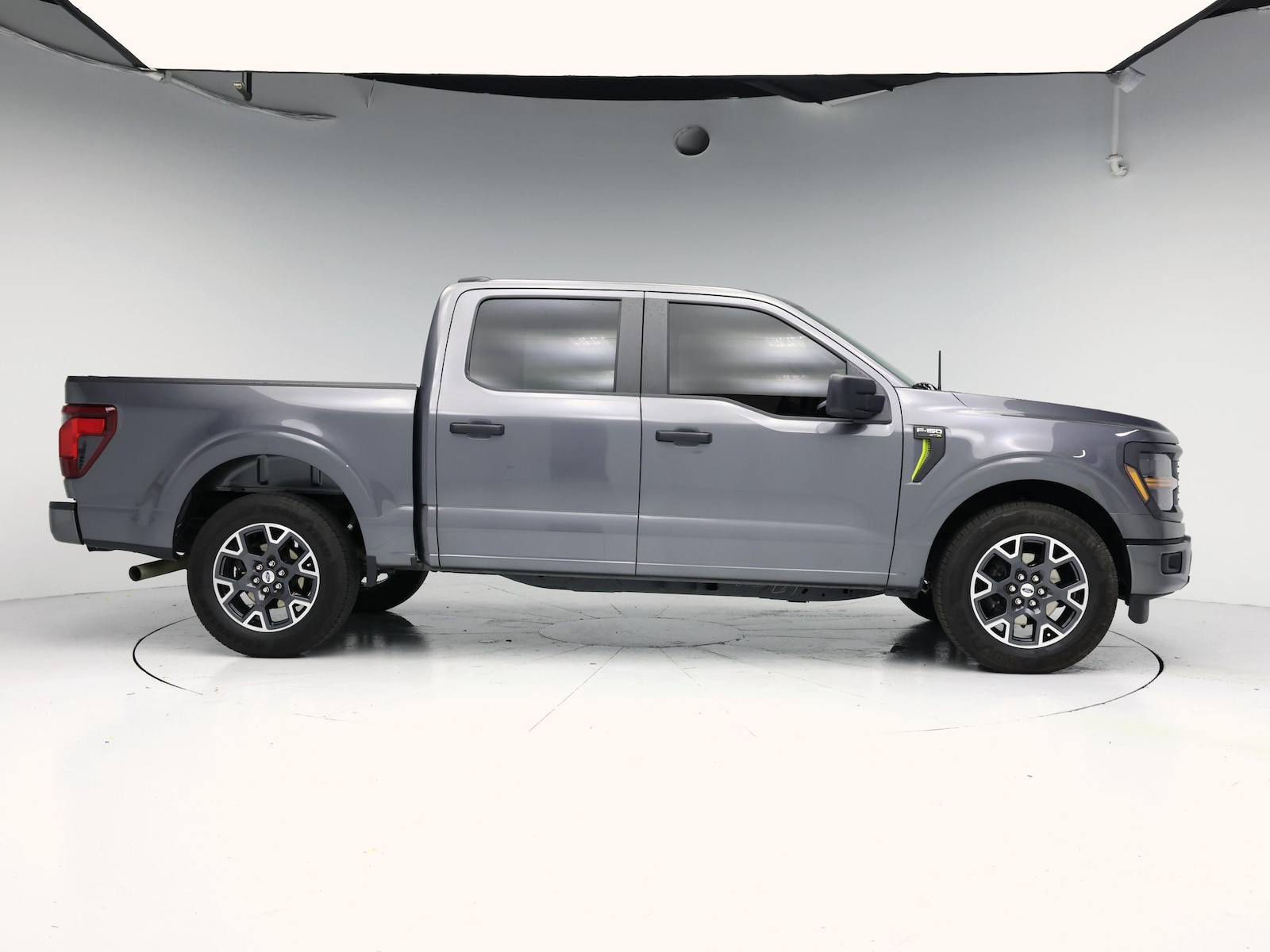 2024 Ford F-150 STX - Photo 8