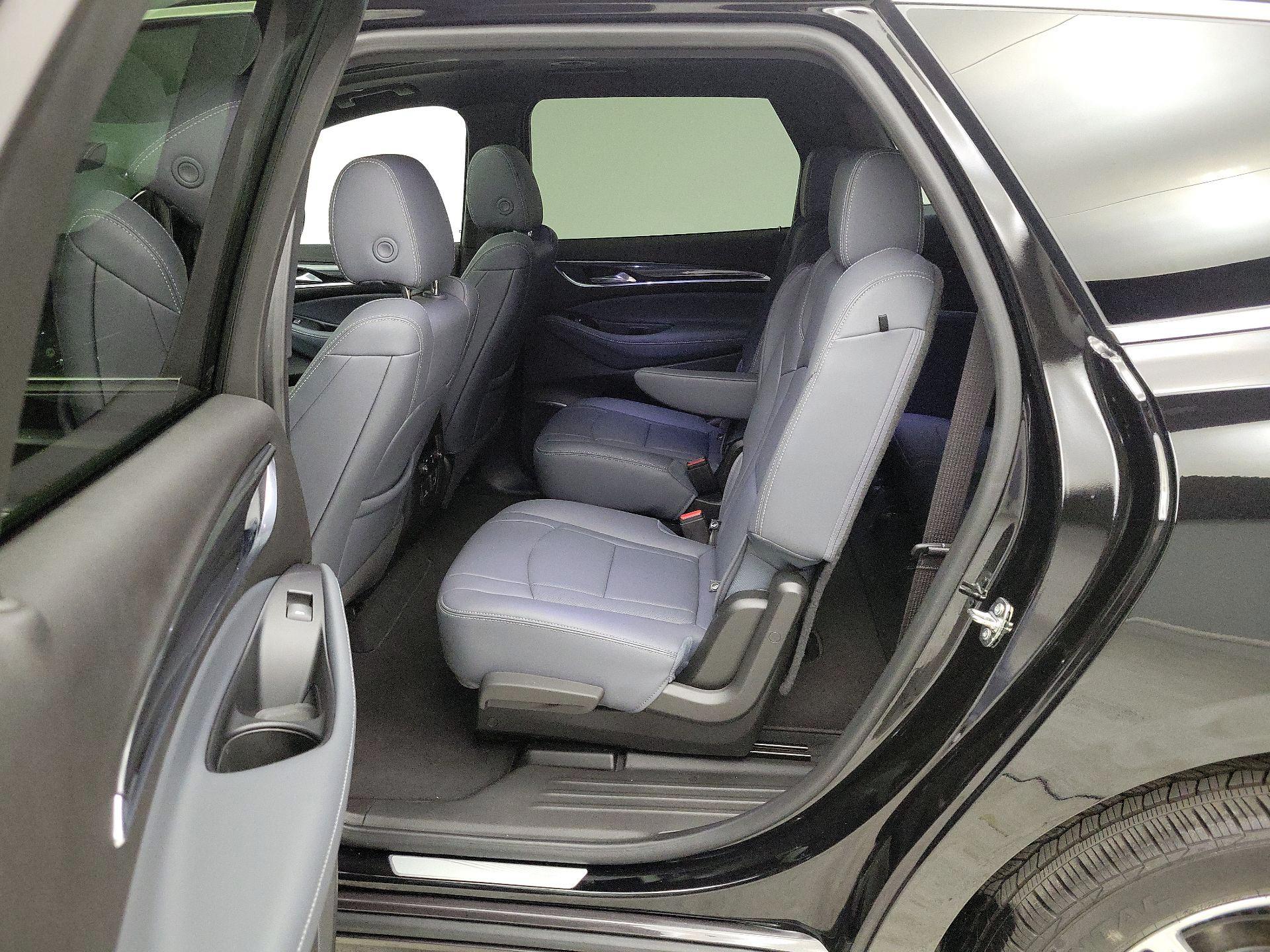 Thumbnail: 2023 Buick Enclave - 19