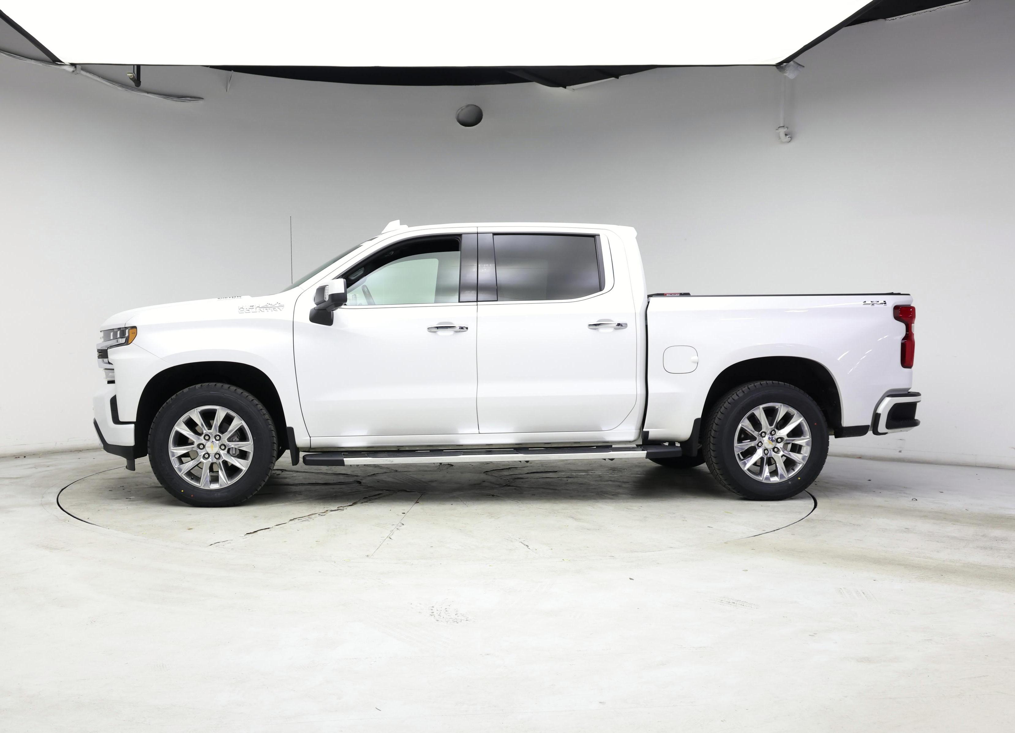 Thumbnail: 2021 Chevrolet Silverado 1500 - 3