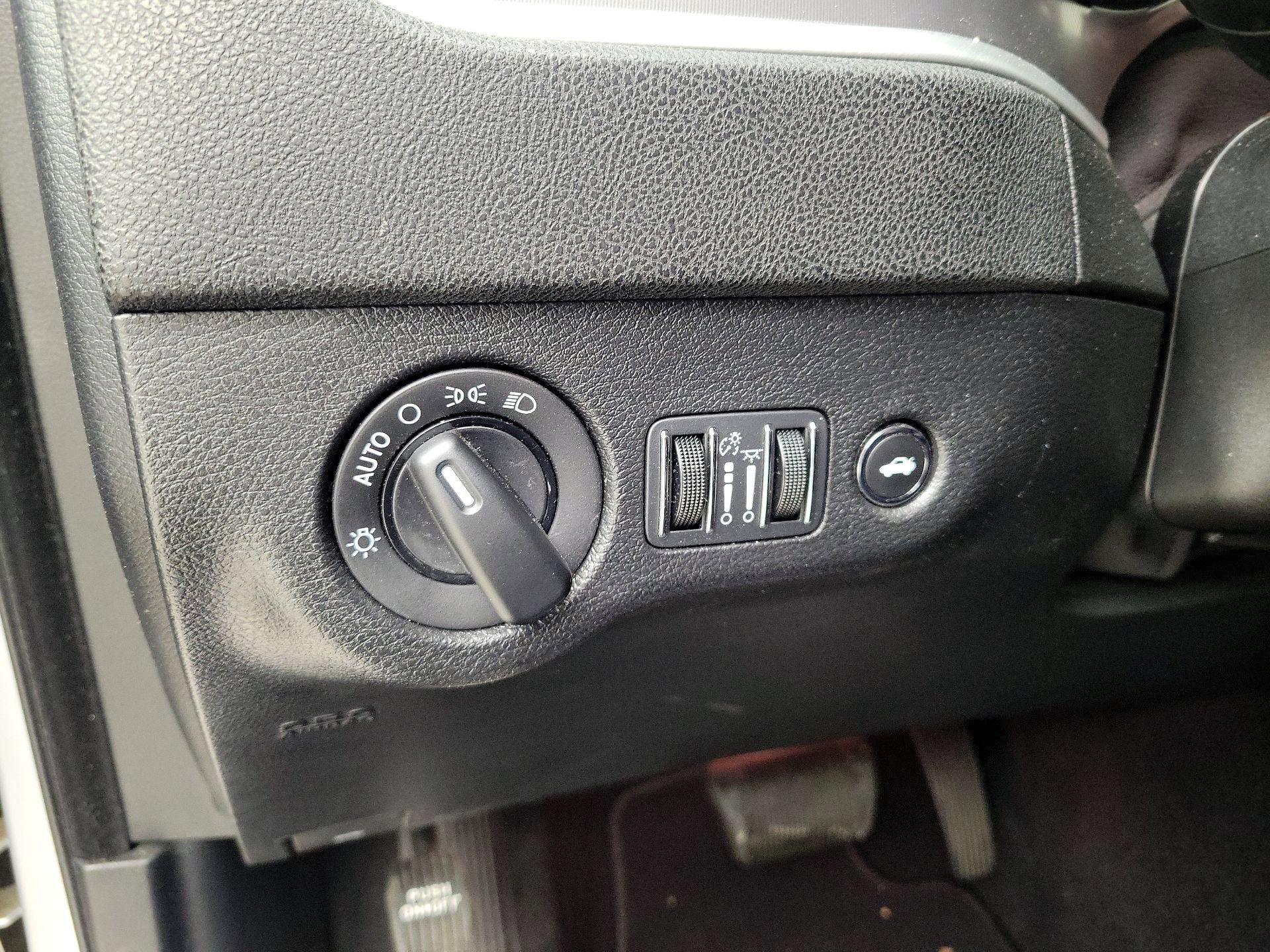 Thumbnail: 2022 Dodge Charger - 13