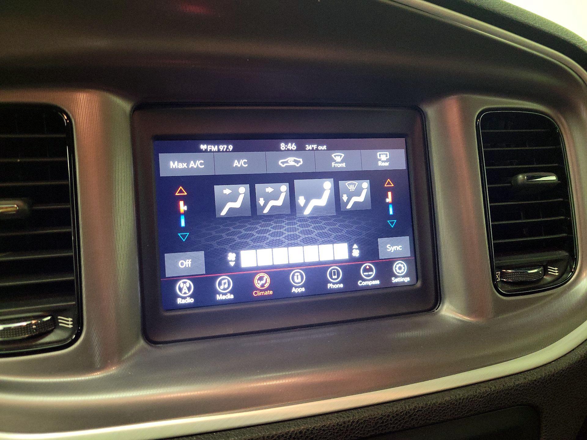 Thumbnail: 2022 Dodge Charger - 16