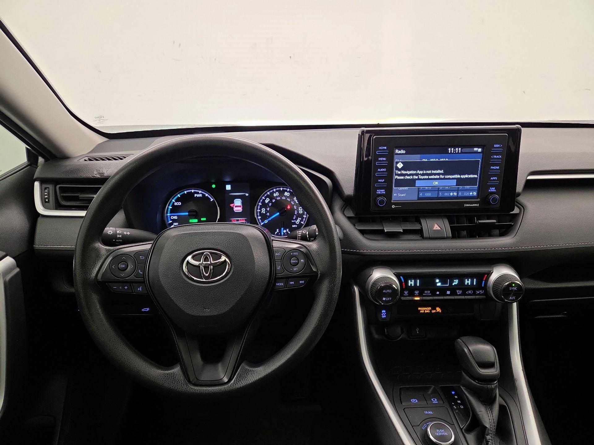 Thumbnail: 2022 Toyota RAV4 - 9