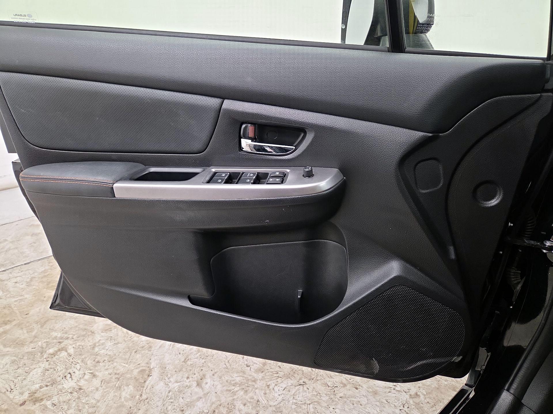 Thumbnail: 2016 Subaru XV Crosstrek - 12