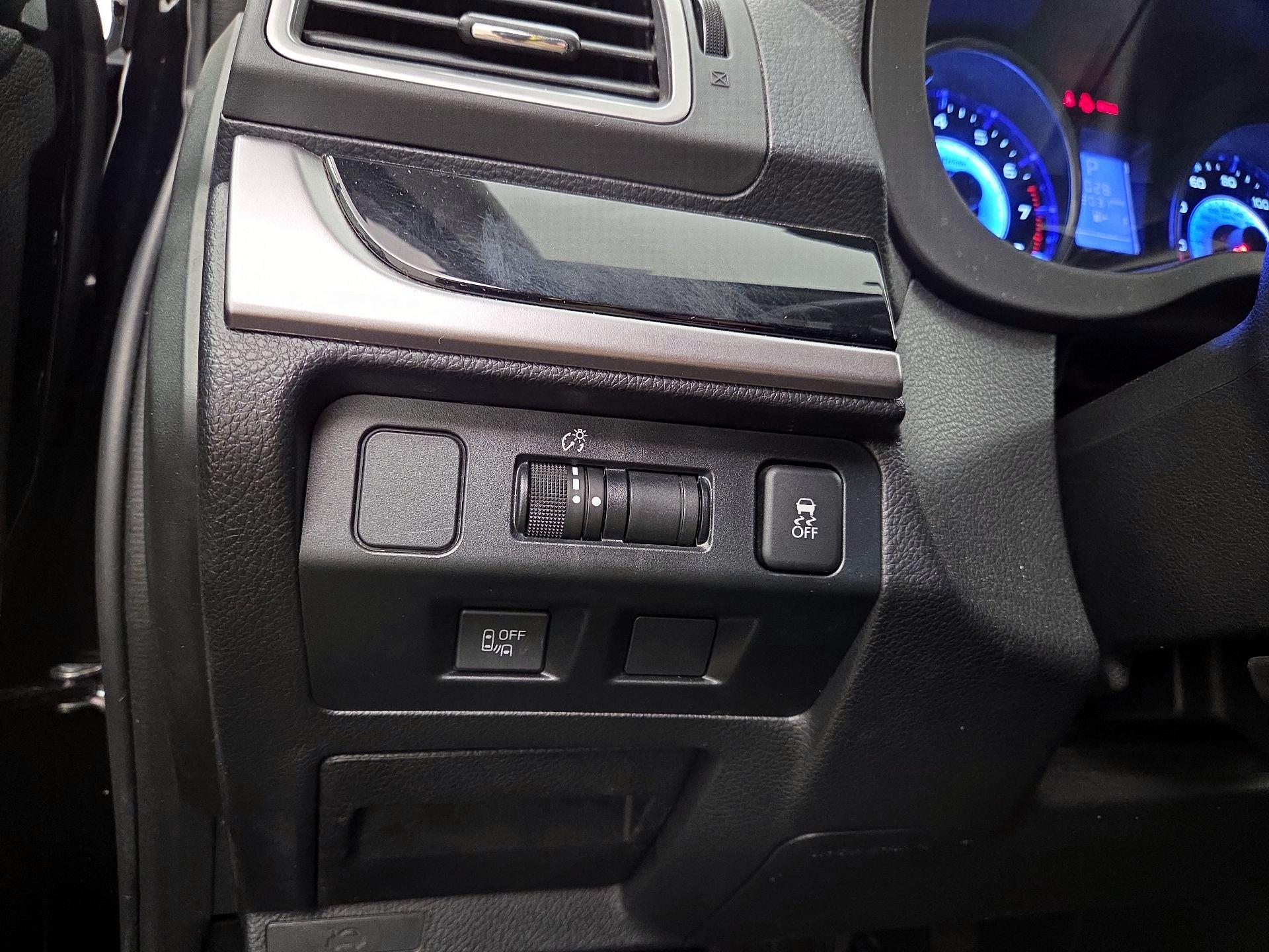 Thumbnail: 2016 Subaru XV Crosstrek - 13