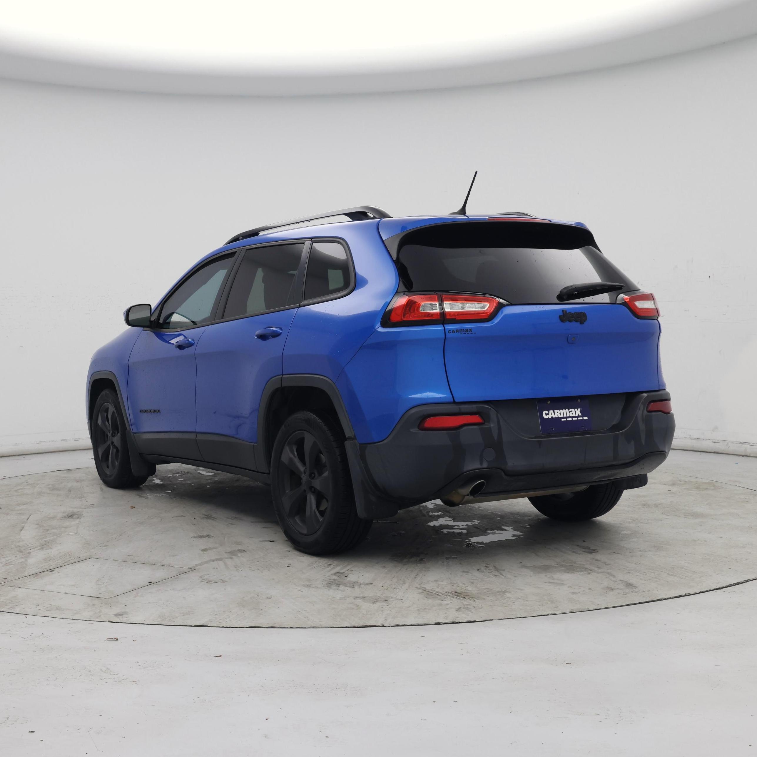 Thumbnail: 2018 Jeep Cherokee - 2
