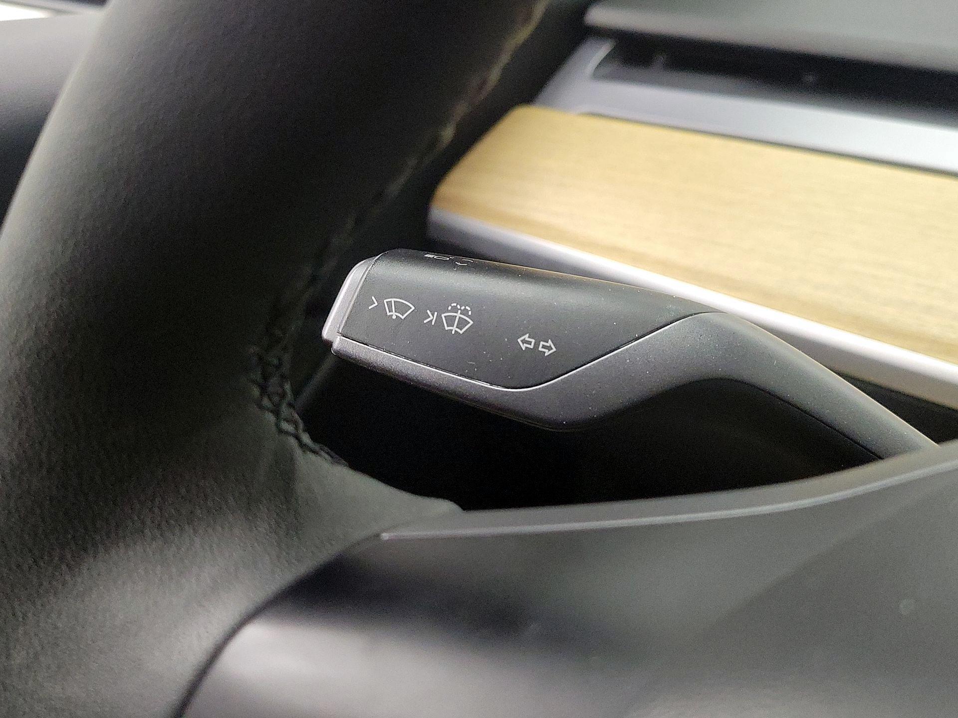 Thumbnail: 2021 Tesla Model Y - 13