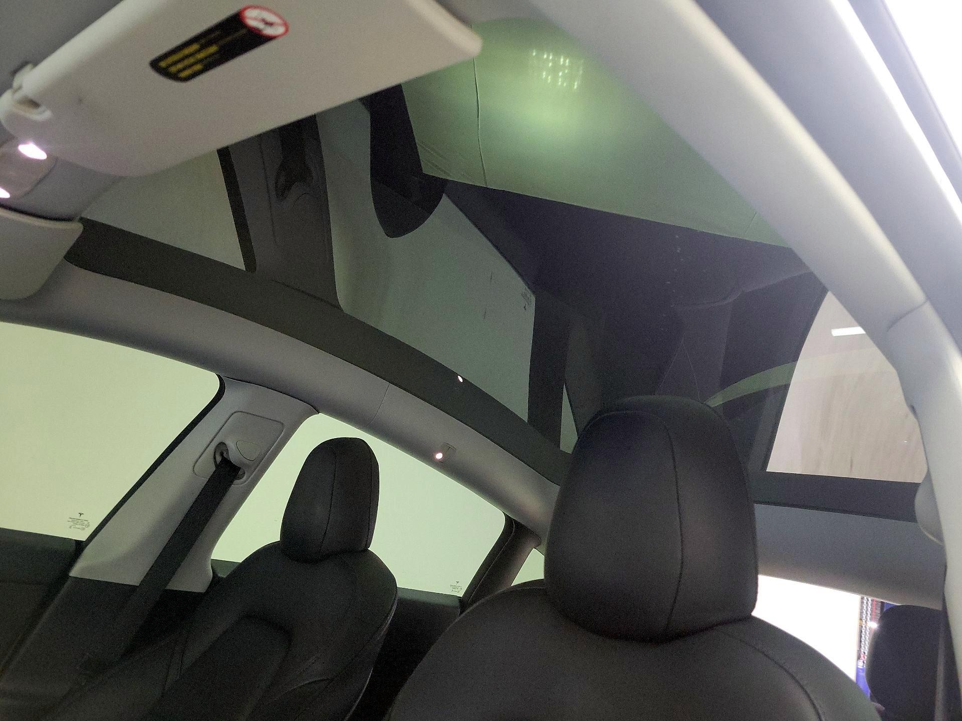 Thumbnail: 2021 Tesla Model Y - 19