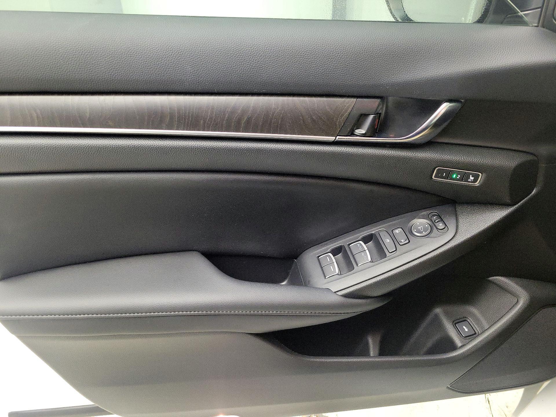 Thumbnail: 2022 Honda Accord - 12