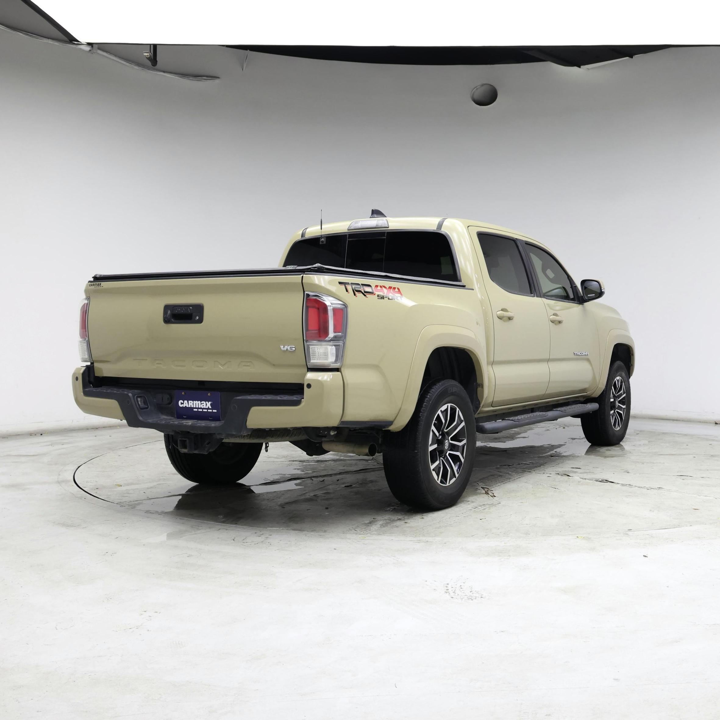 Thumbnail: 2020 Toyota Tacoma - 8