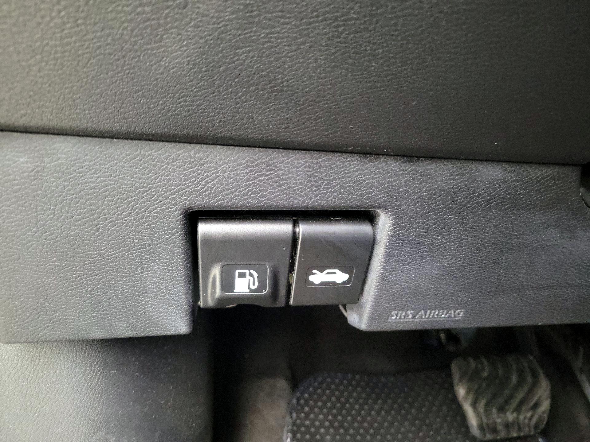 Thumbnail: 2021 Nissan Versa - 13