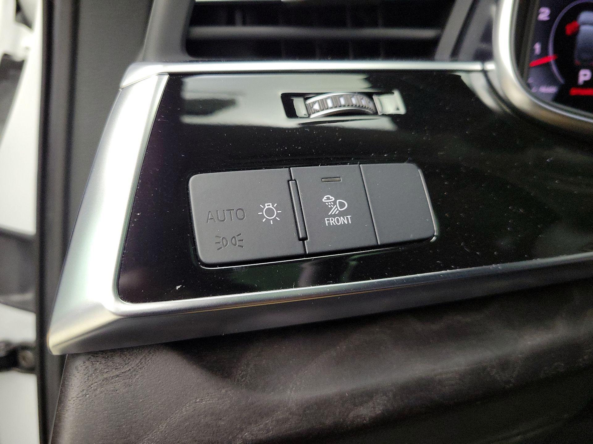 Thumbnail: 2023 Audi Q7 - 13