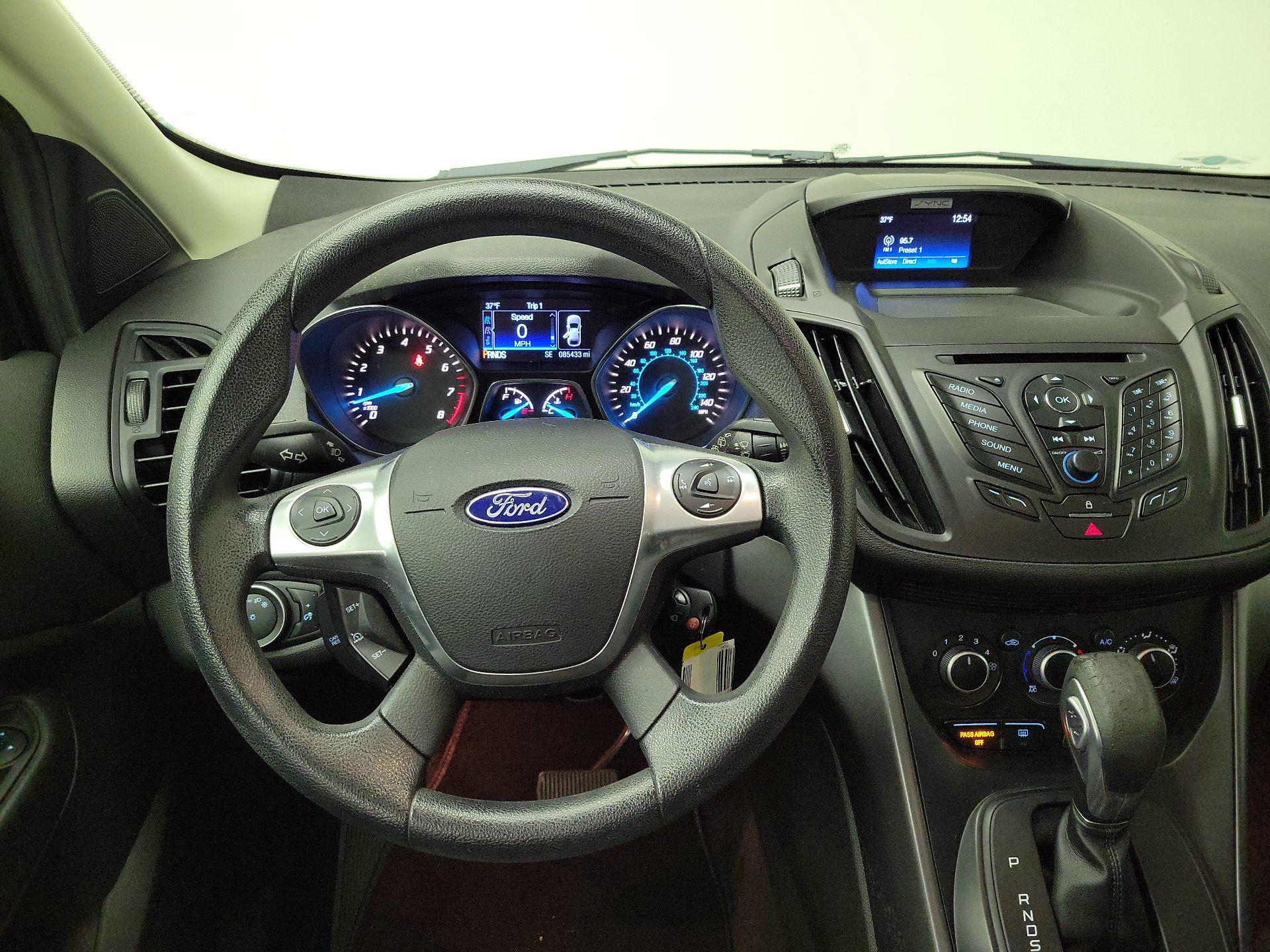 Thumbnail: 2016 Ford Escape - 10