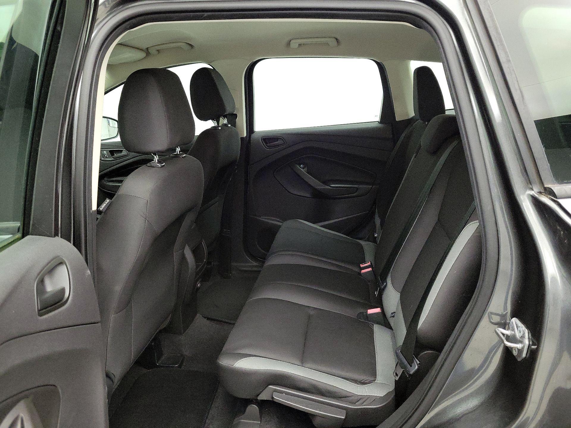 Thumbnail: 2016 Ford Escape - 19