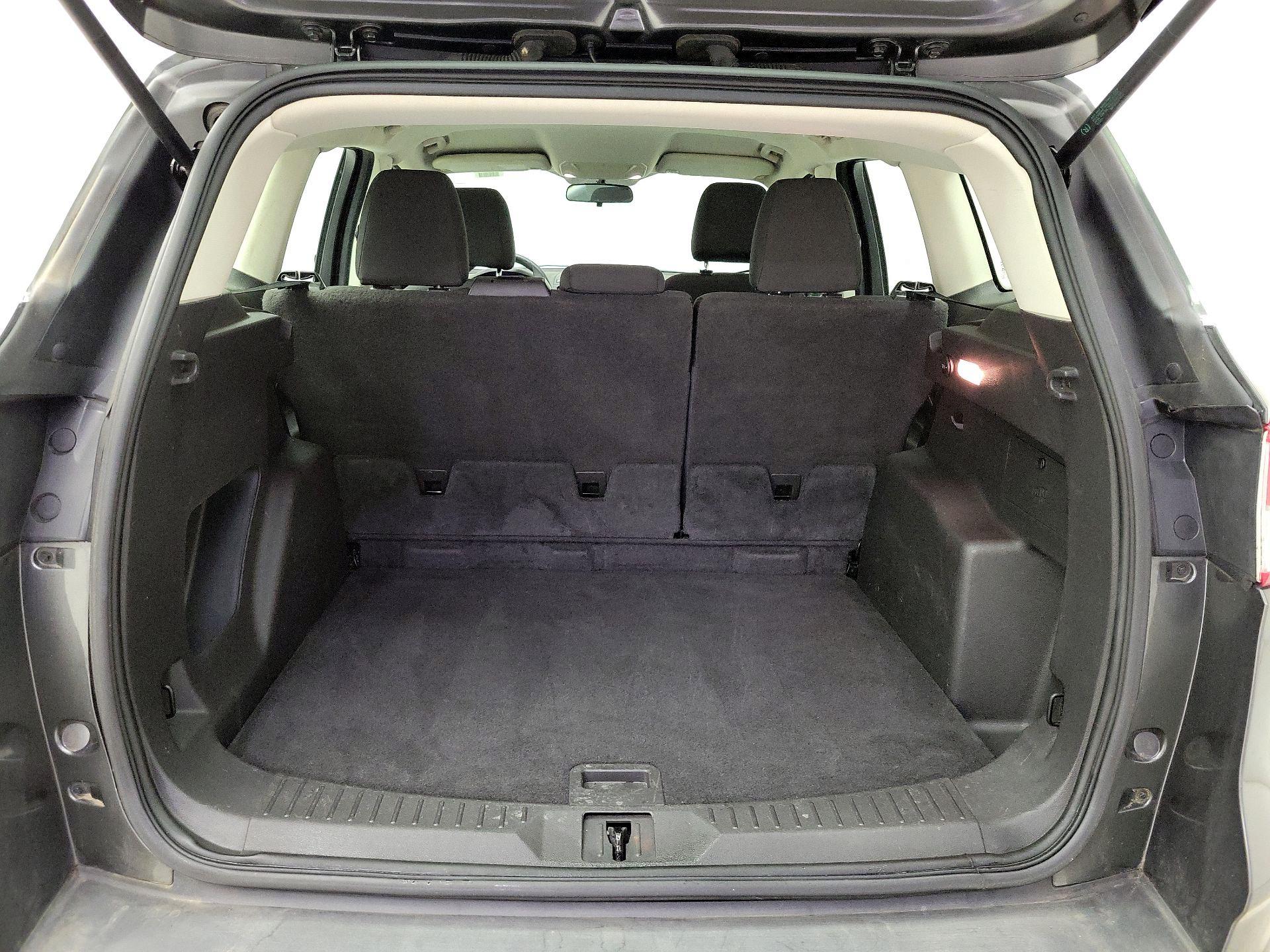 Thumbnail: 2016 Ford Escape - 20