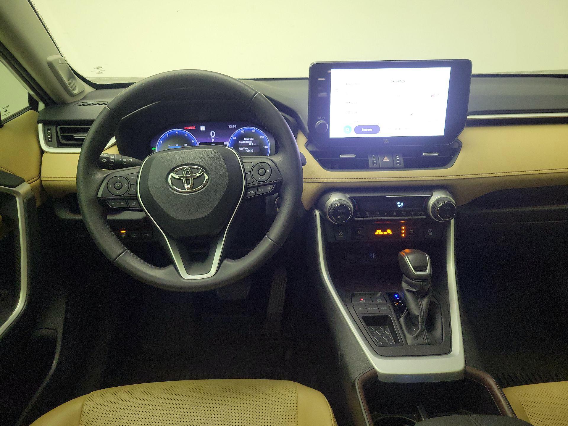 Thumbnail: 2024 Toyota RAV4 - 10