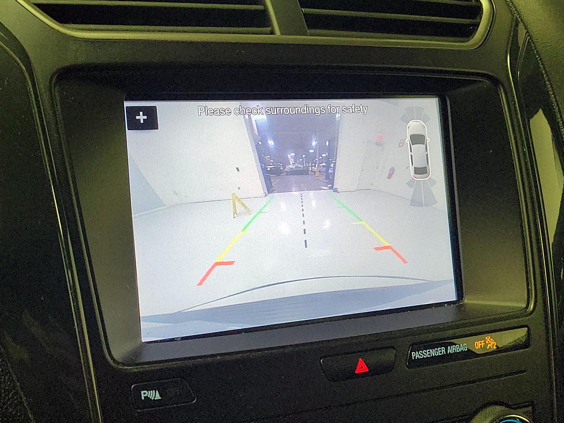 Thumbnail: 2019 Ford Explorer - 14