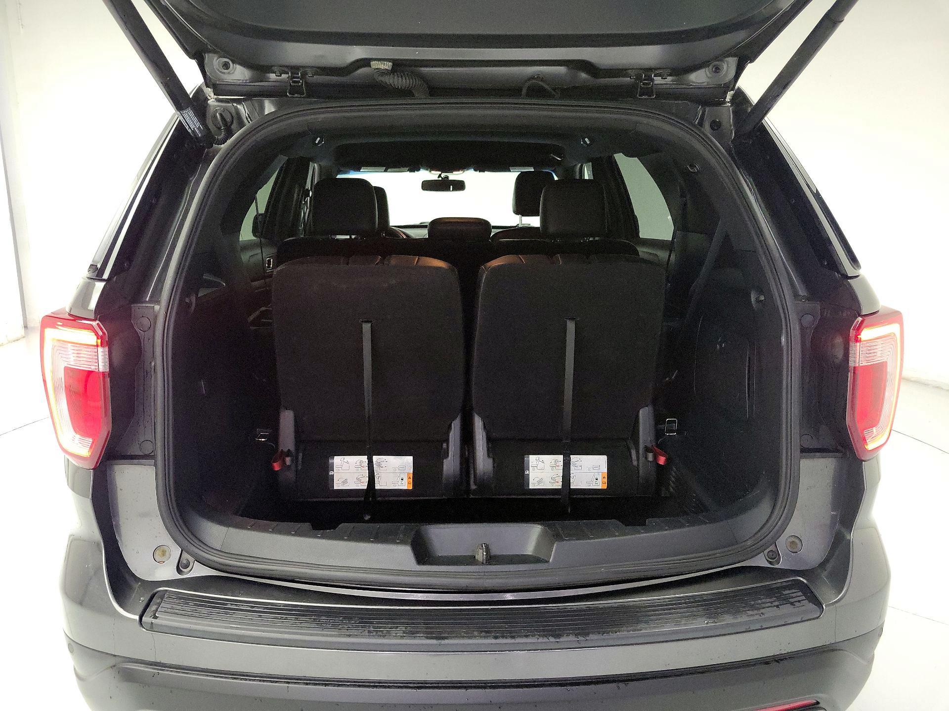 Thumbnail: 2019 Ford Explorer - 20