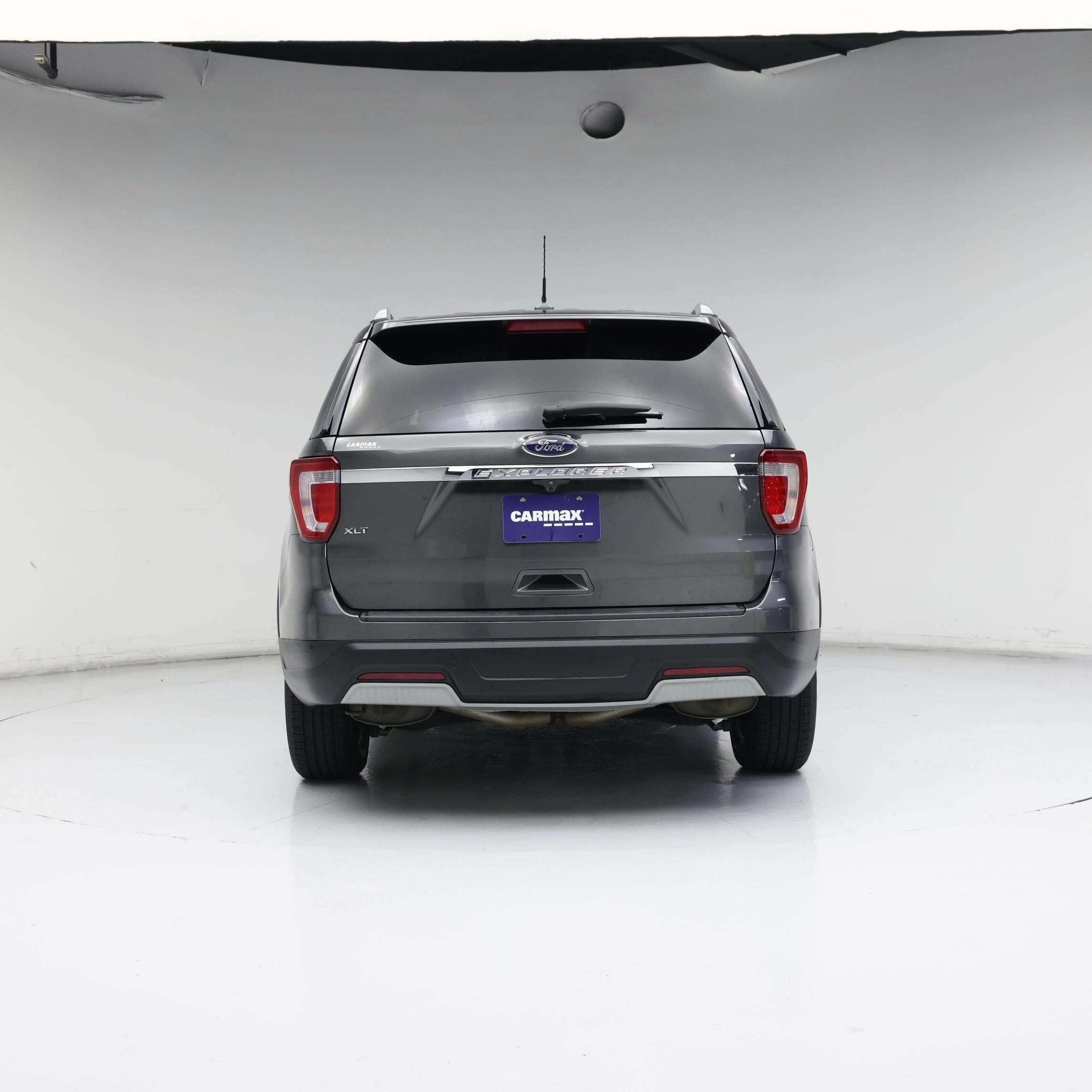 Thumbnail: 2019 Ford Explorer - 6