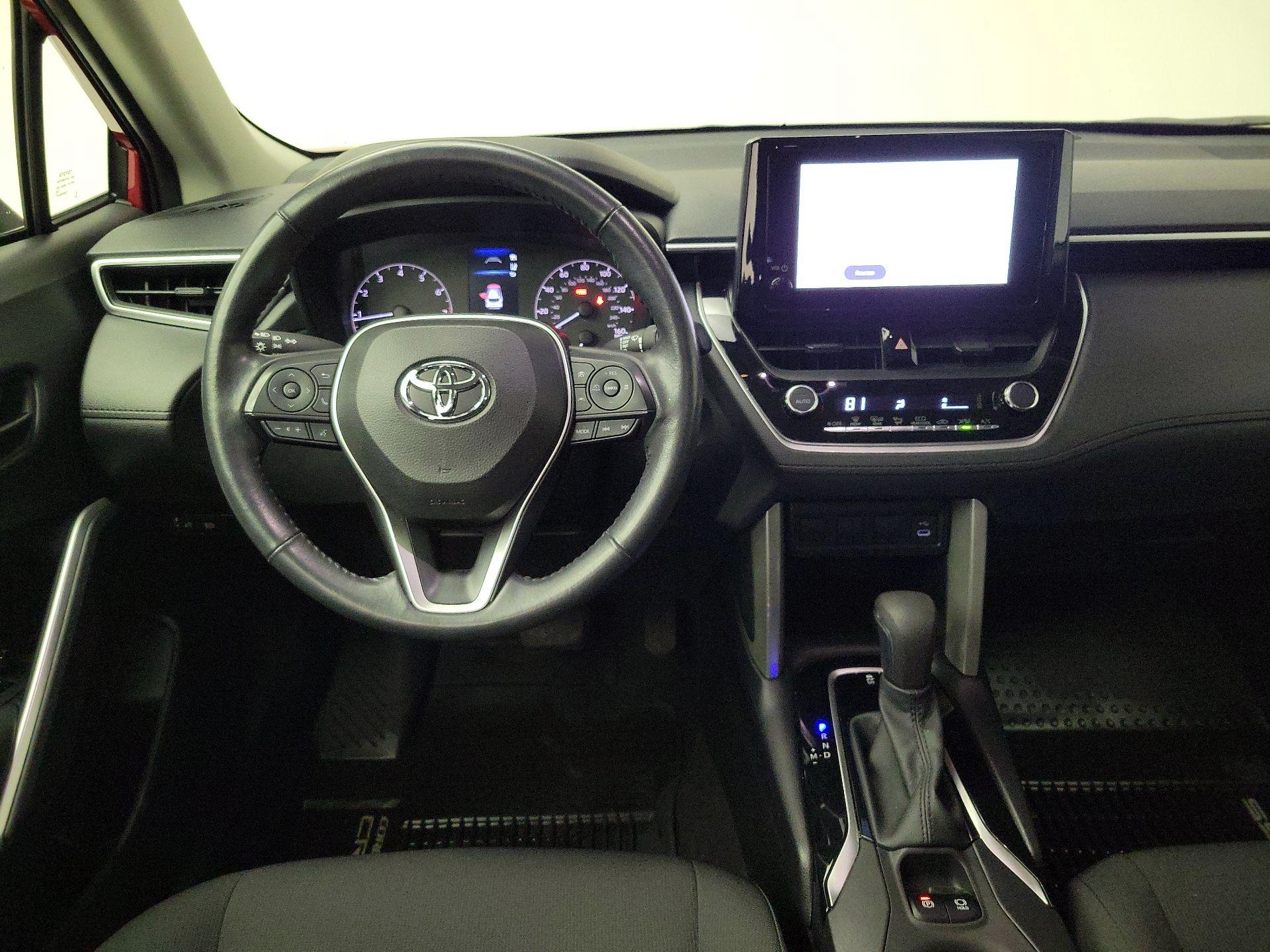 Thumbnail: 2023 Toyota Corolla Cross - 10