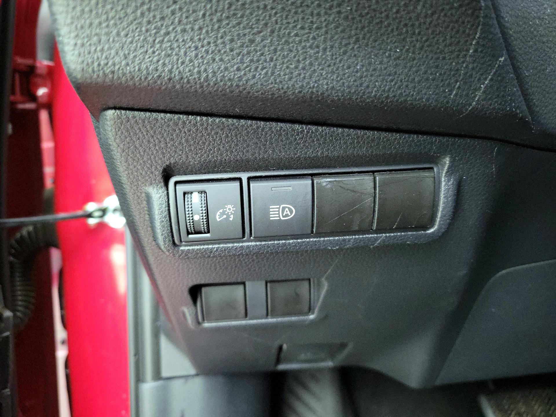 Thumbnail: 2023 Toyota Corolla Cross - 13