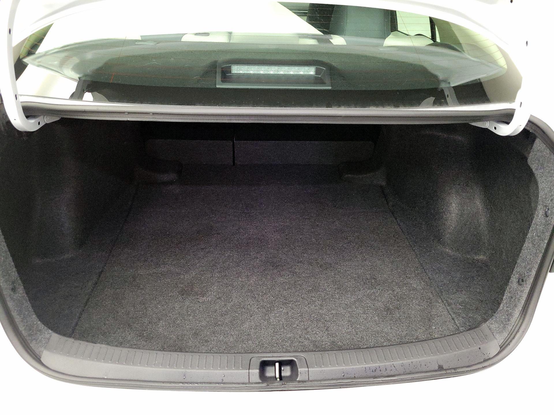 Thumbnail: 2025 Toyota Corolla - 20