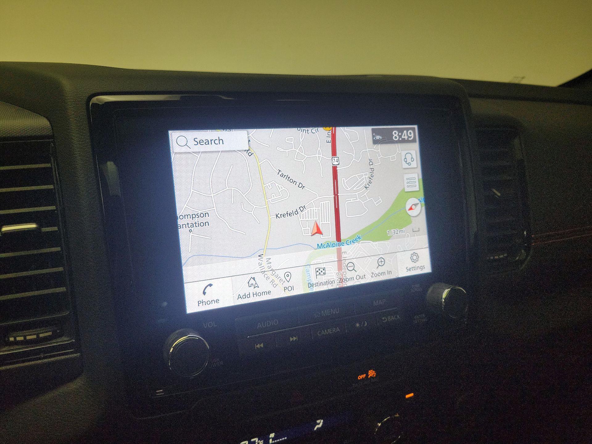 Thumbnail: 2023 Nissan Frontier - 14