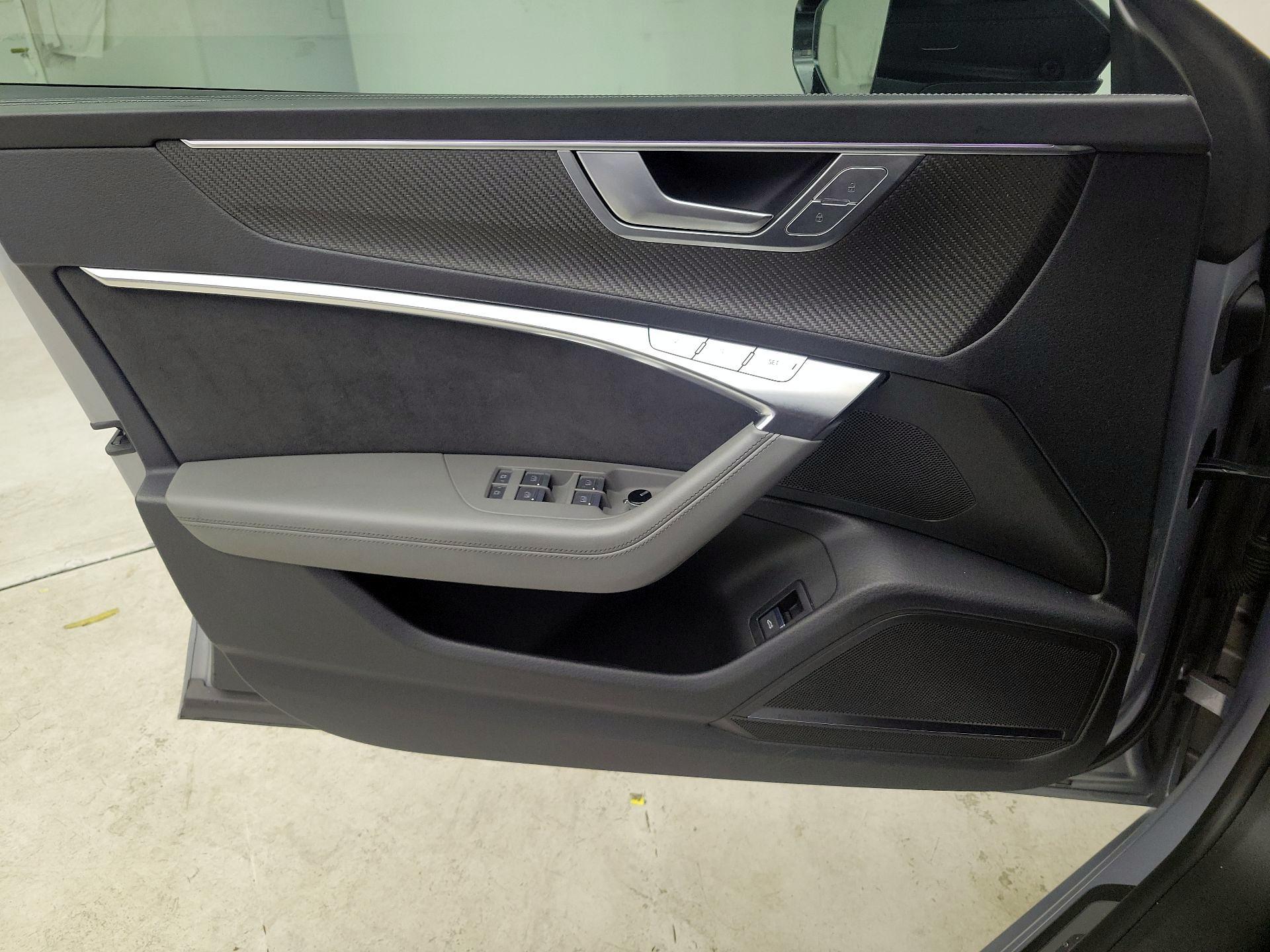 Thumbnail: 2022 Audi S7 - 12