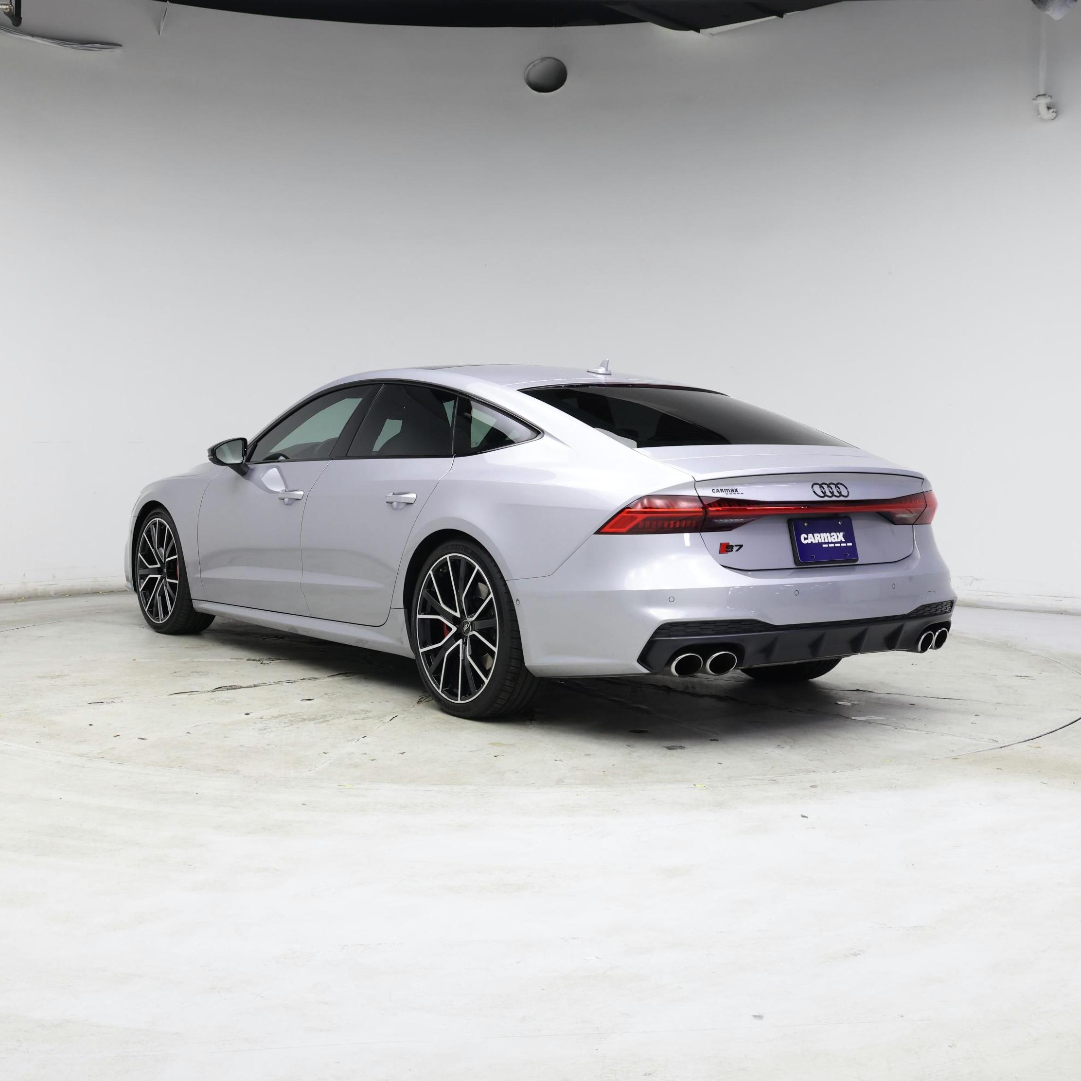 Thumbnail: 2022 Audi S7 - 2