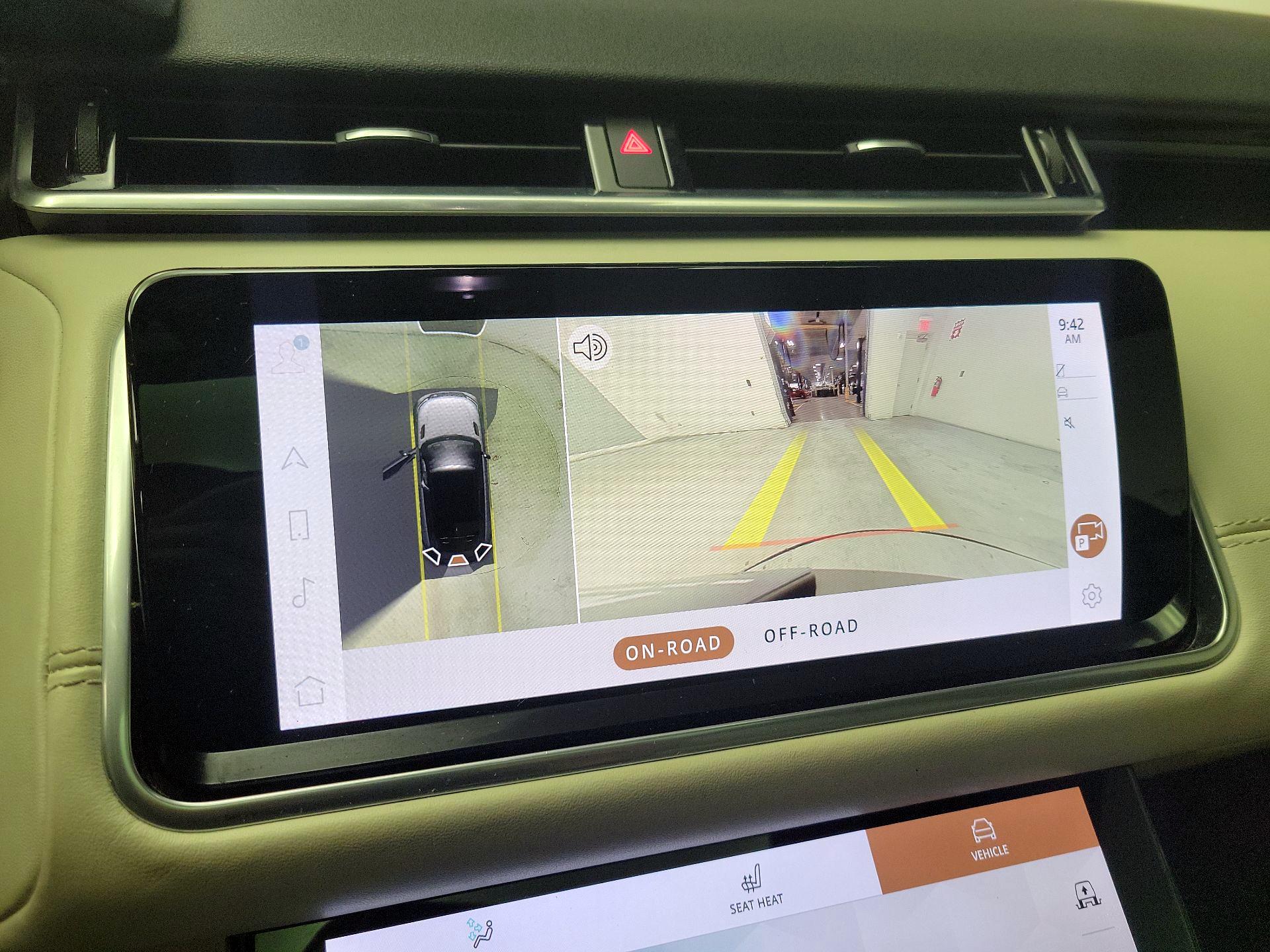 Thumbnail: 2021 Land Rover Range Rover Velar - 15