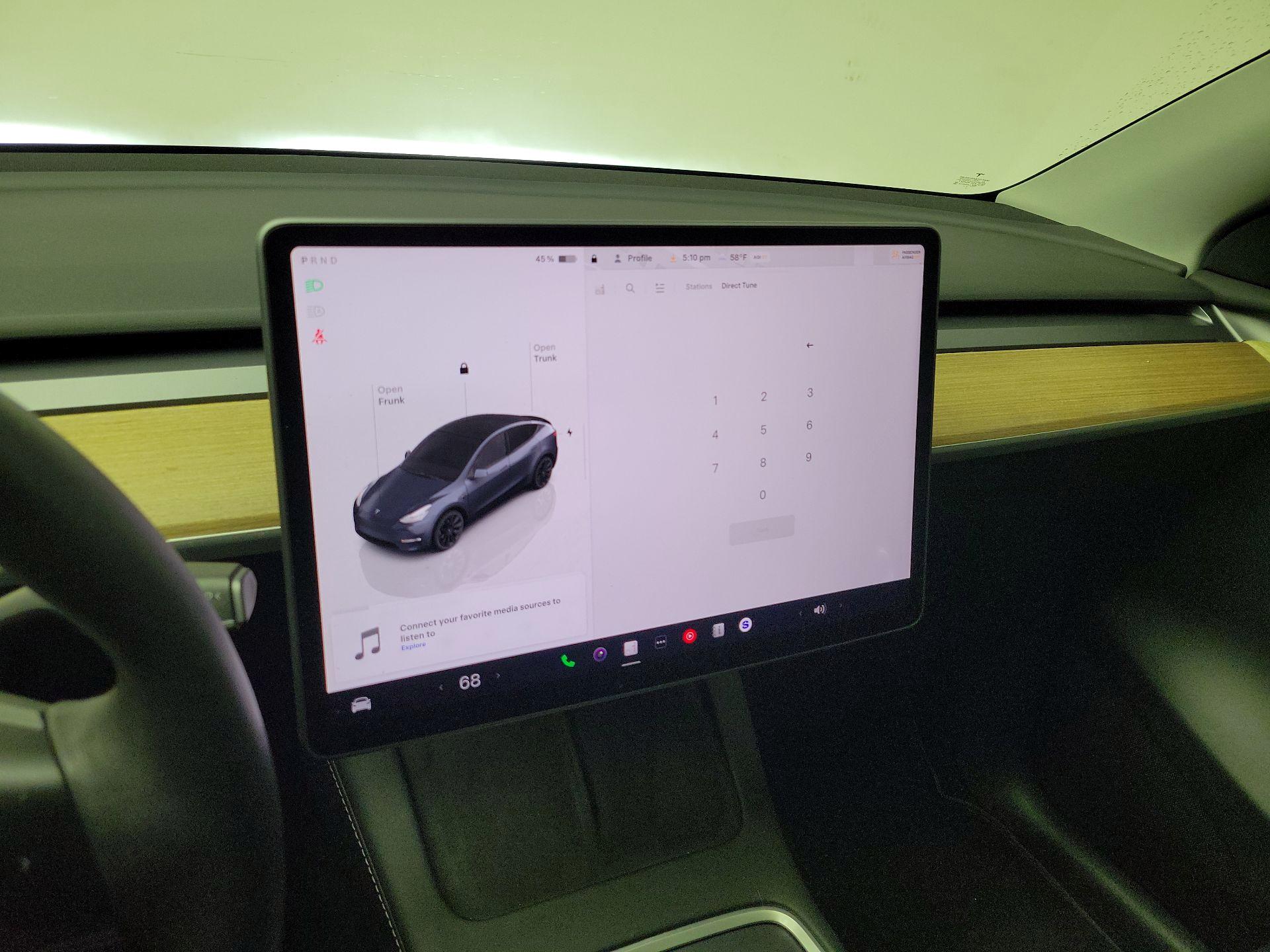 Thumbnail: 2023 Tesla Model Y - 16