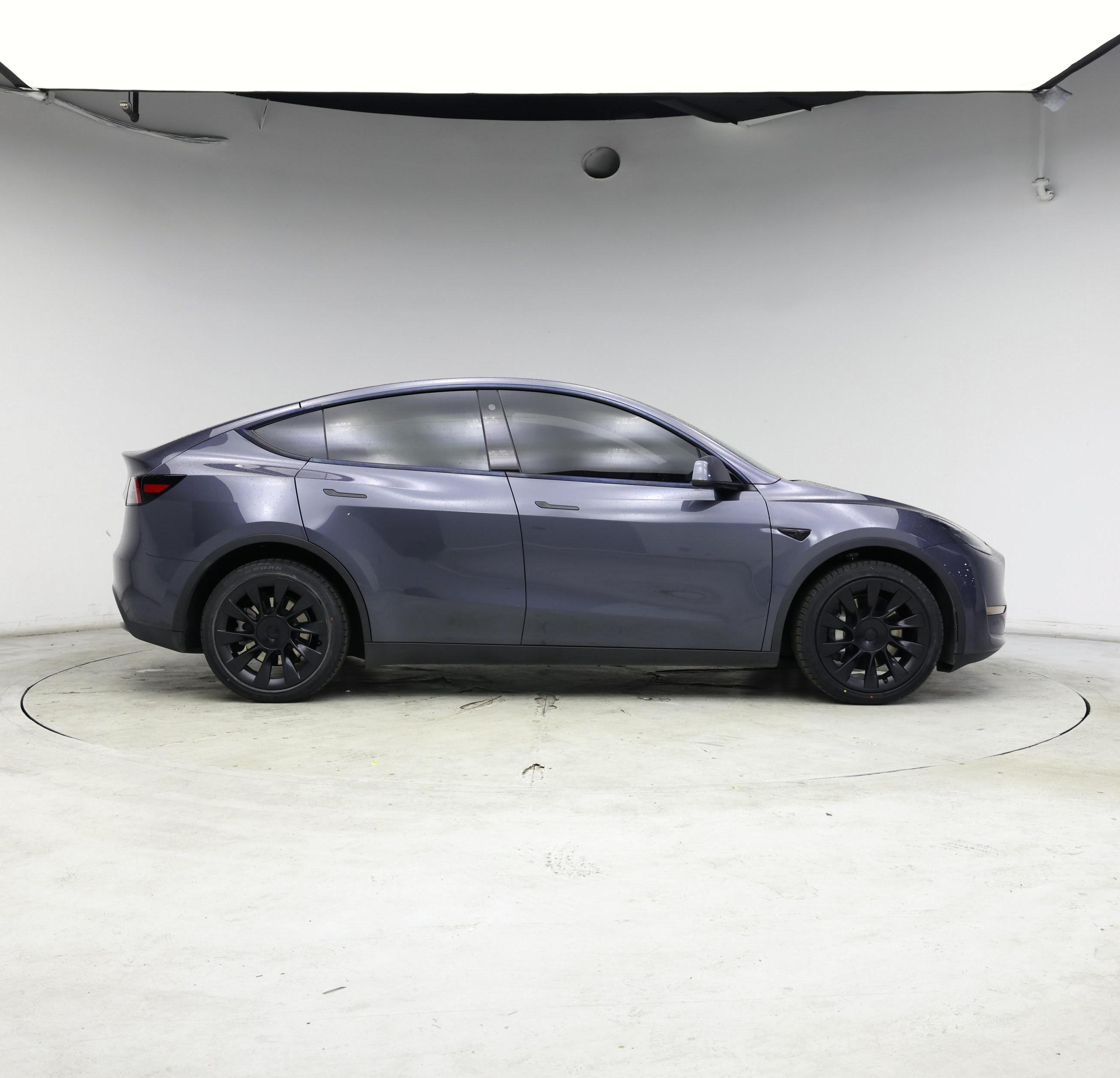 Thumbnail: 2023 Tesla Model Y - 7