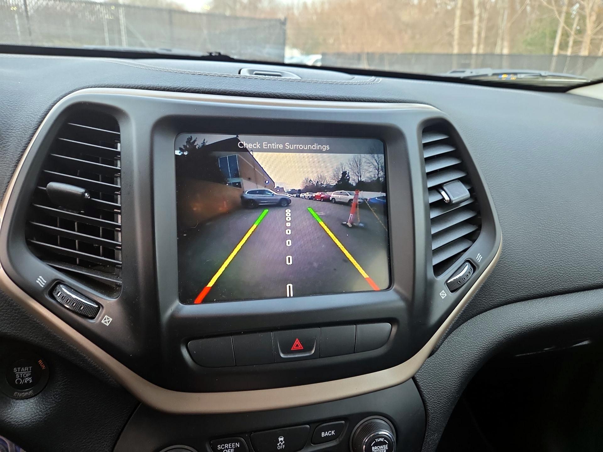 Thumbnail: 2014 Jeep Cherokee - 12