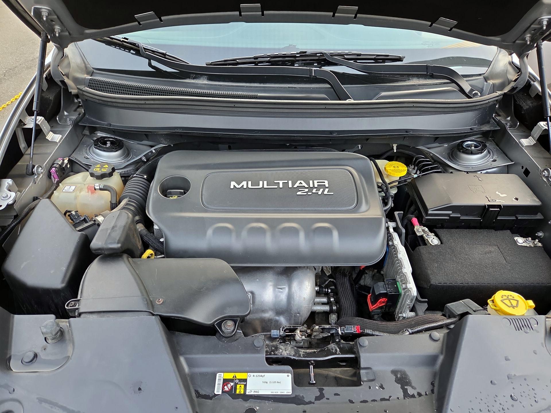 Thumbnail: 2014 Jeep Cherokee - 19